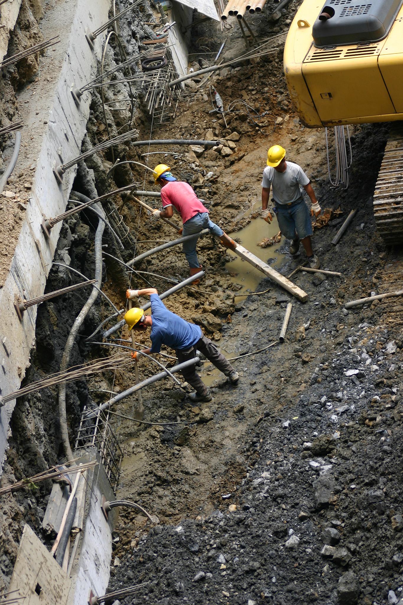 M水电站地下工程施工监理难点及对策分析