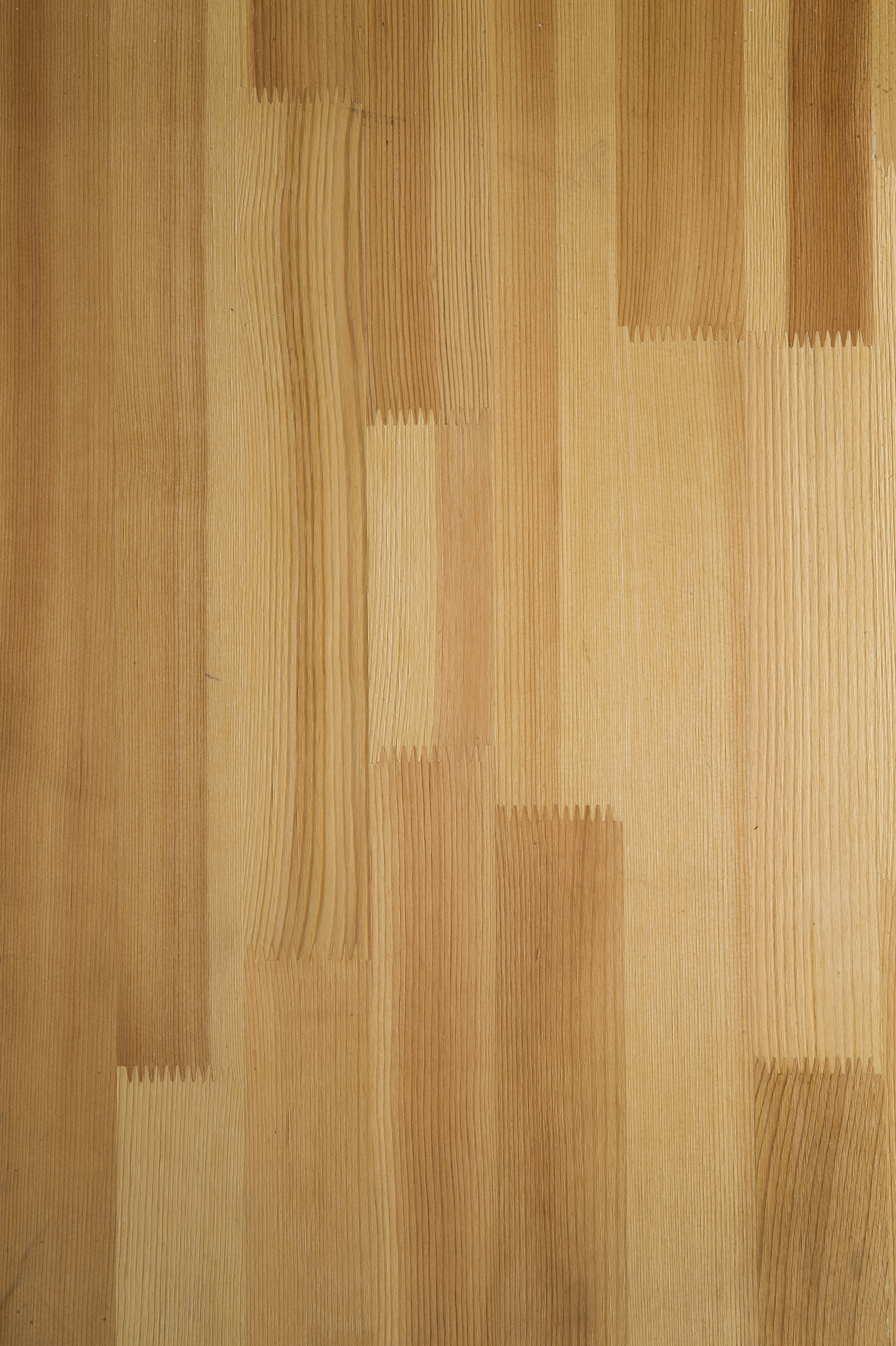 松木纹地板的特点与优势用中英文表述