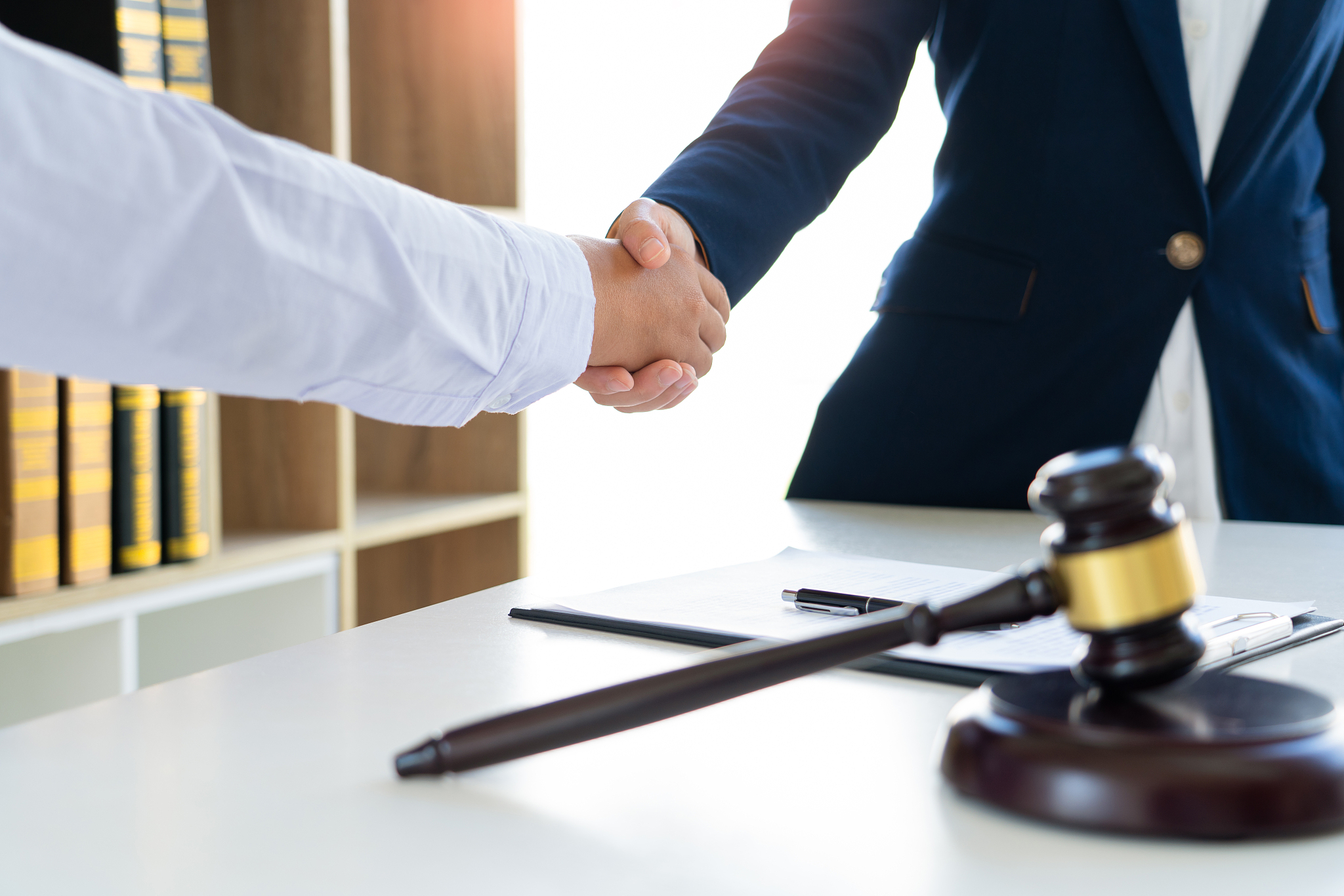 刑事案件，如何选择一个优秀的律师团队？