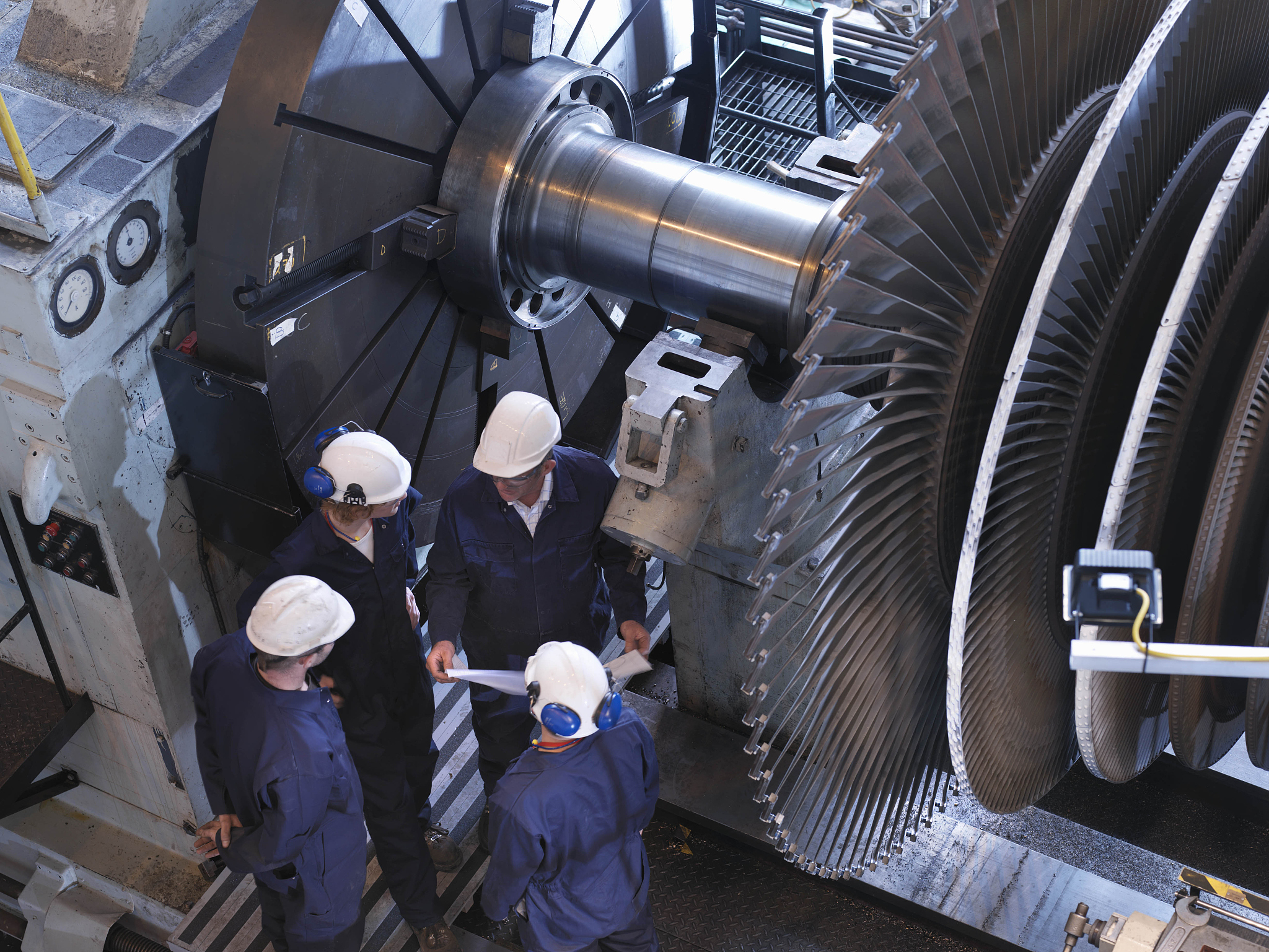 江苏省无锡交通高等职业技术学校轮机工程技术专业简介 - 培养高素质轮机人才