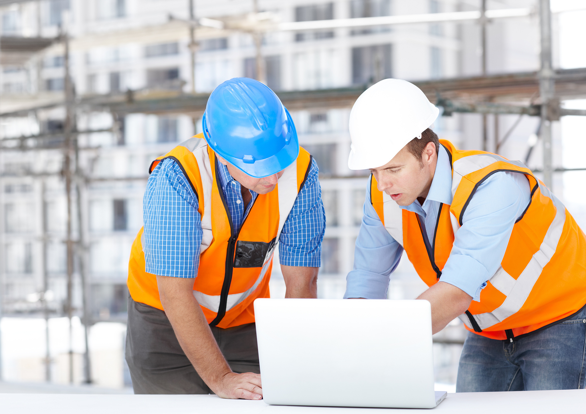 广西2021年男生中专学什么专业好找工作