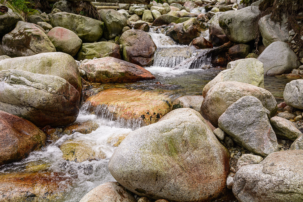 小溪成语大全：寓意、用法及例句