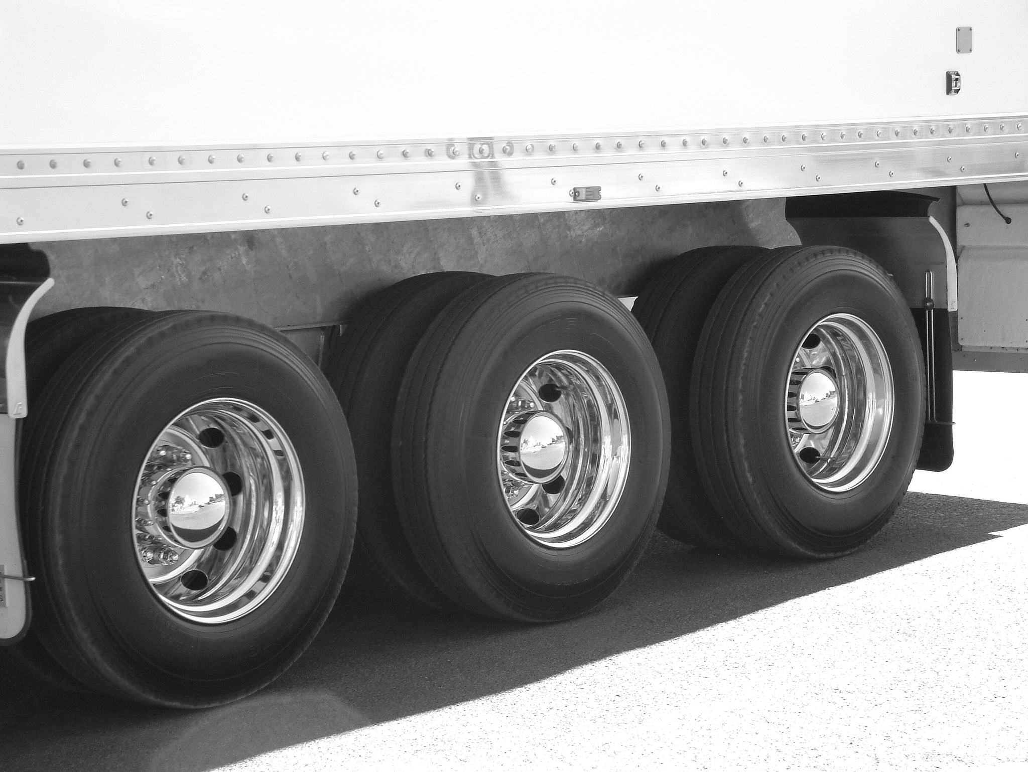 C1、C2、C3 轮胎类型详解：如何选择最合适的轮胎