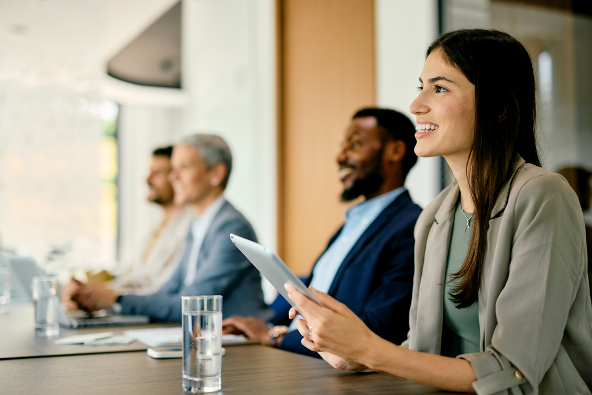 润色并扩写以下这段话:不仅有助于提升翻译人员的专业水平也促进了行业的规范化和国际化发展 润色并扩写以下这段话:不仅有助于提升翻译人员的专业水平也促进了行业的规范化和国际化发展