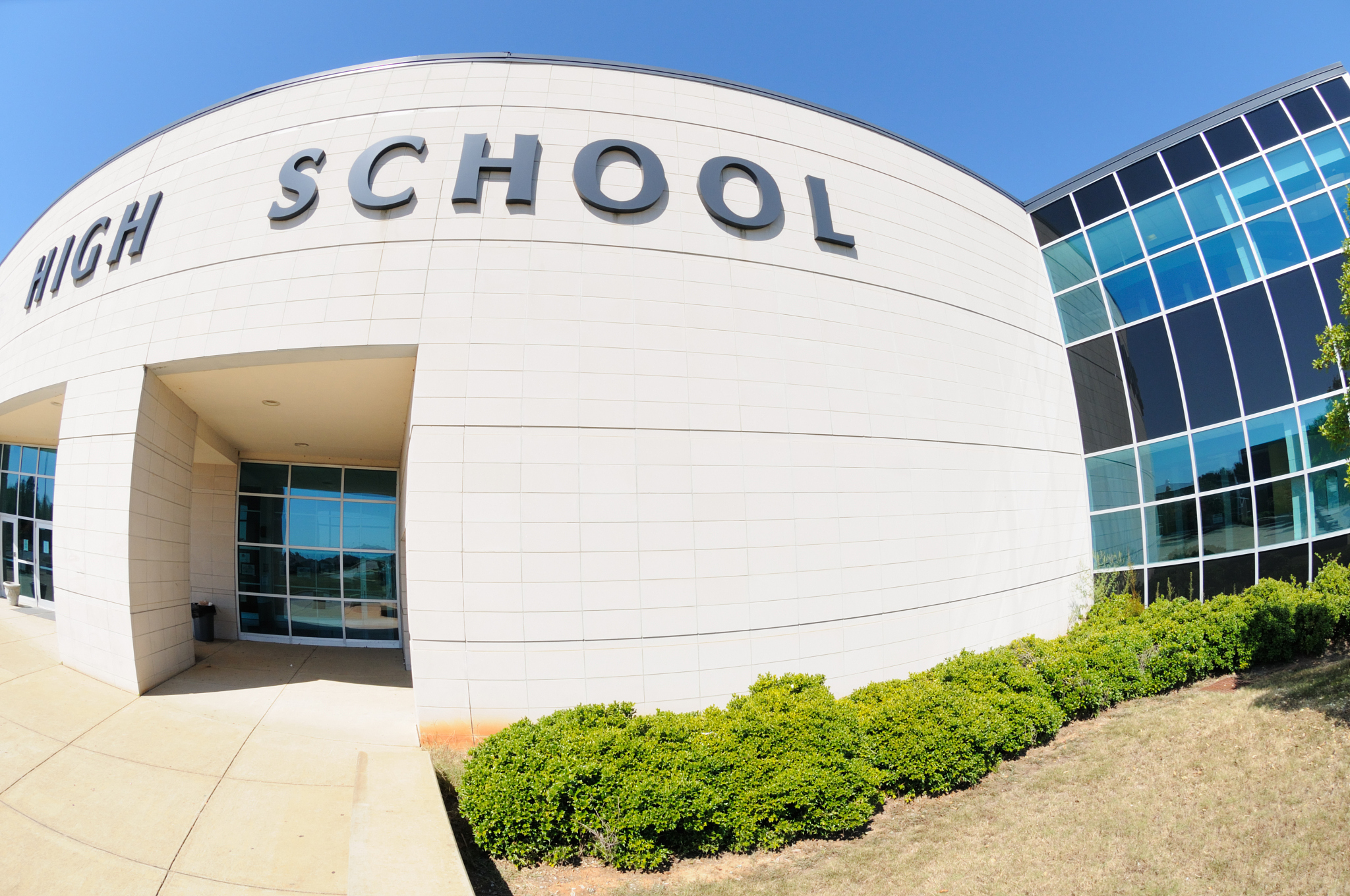 黔东南州工业学校数控技术应用专业可以选择哪些就业方向怎么样