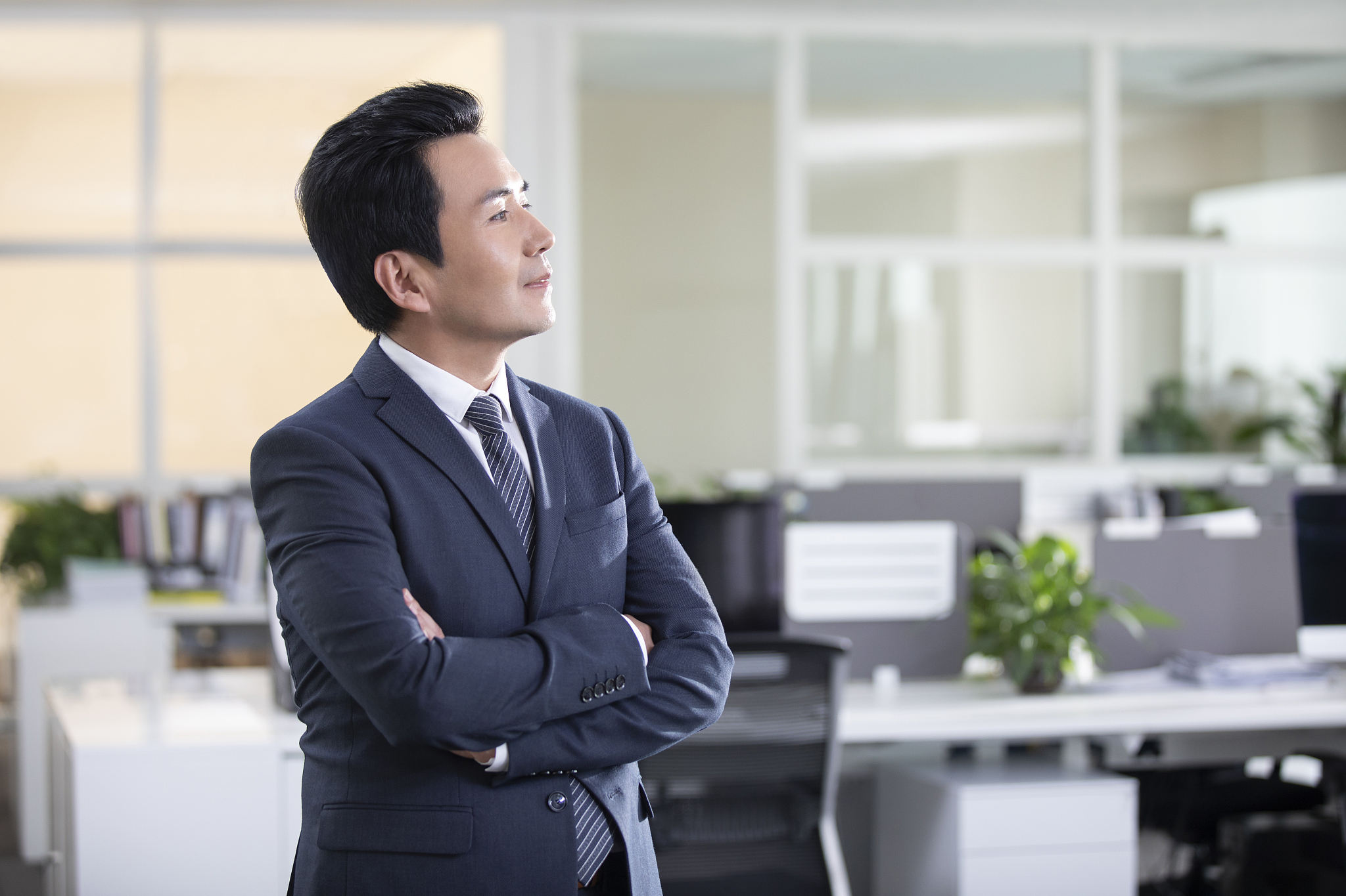 35岁男人职业规划：学技术还是做生意？