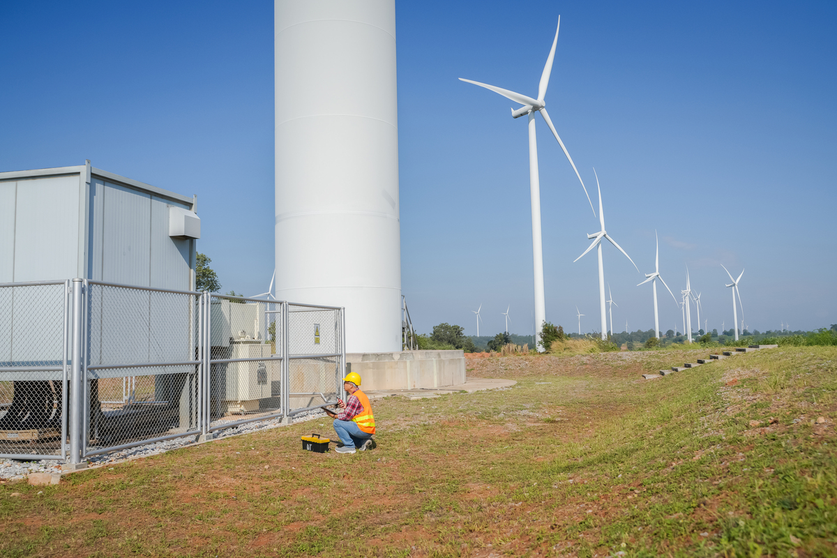 保定机械电子技工学校风能发电专业招生简章：培养未来可再生能源人才