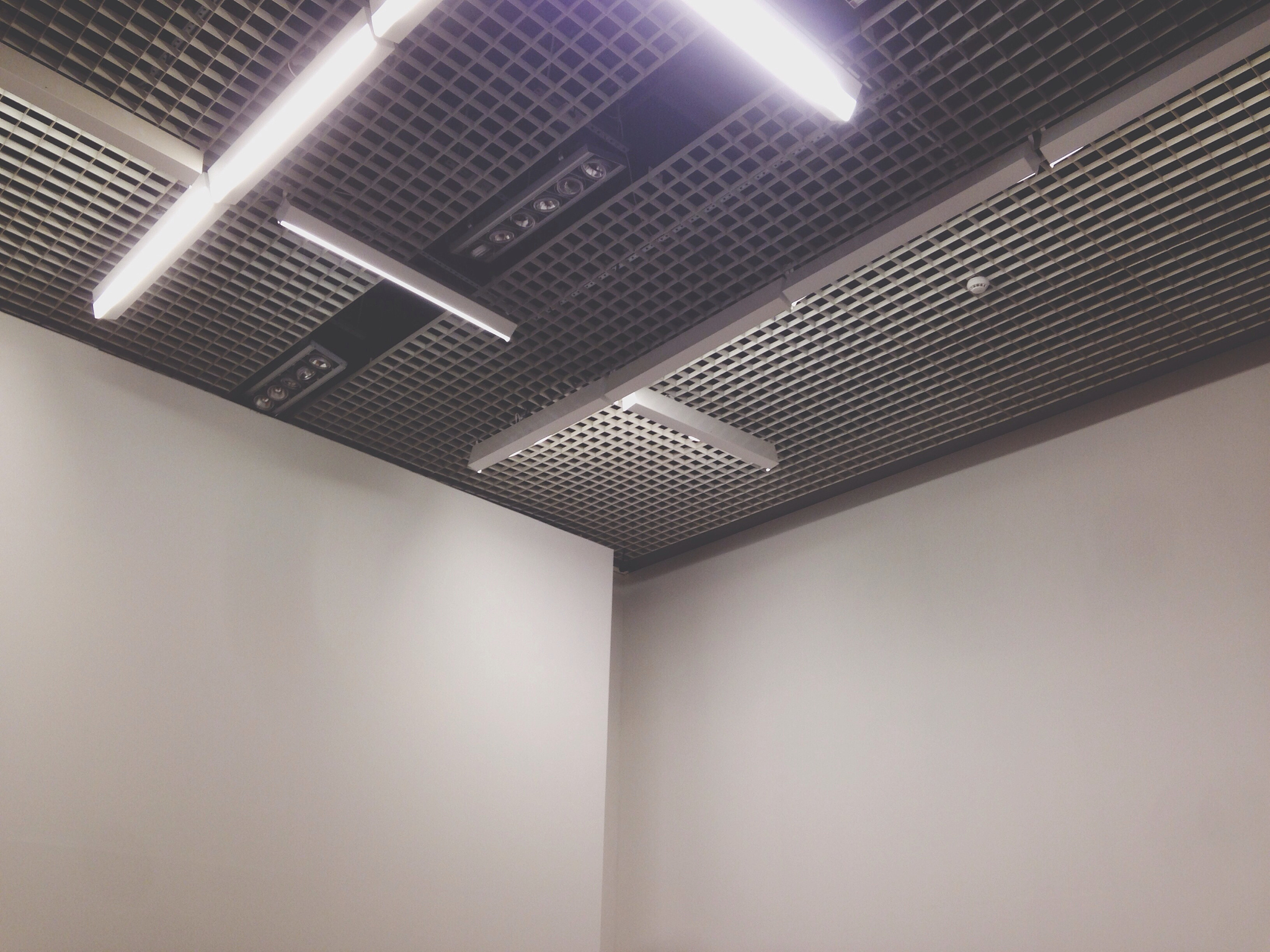 铝方通吊顶：金属吊顶的常见类型