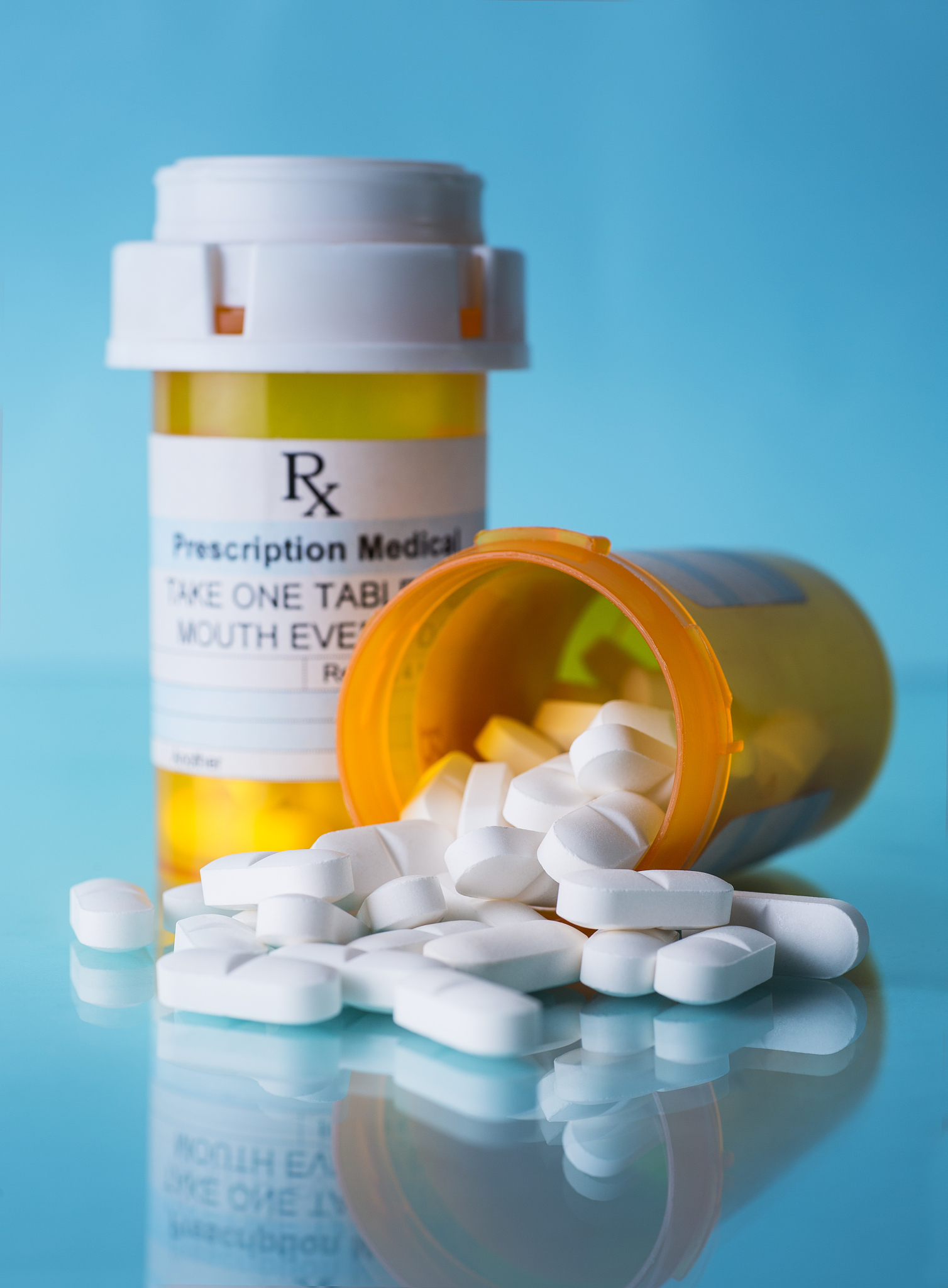 什么药物治疗方法对腰椎间盘突出有治疗效果？