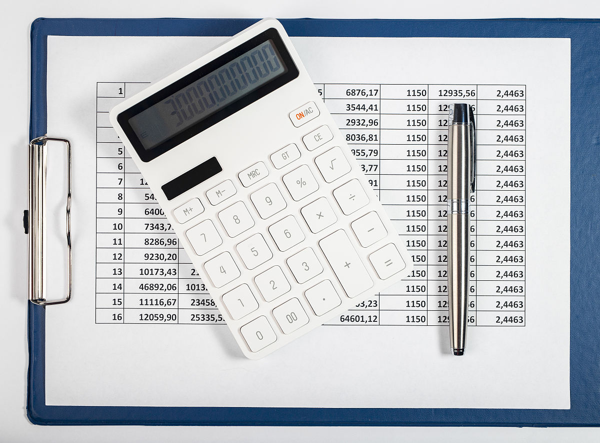 我是会计专业的学生在一家公司实习岗位是会计助理。请3500字的实习过程