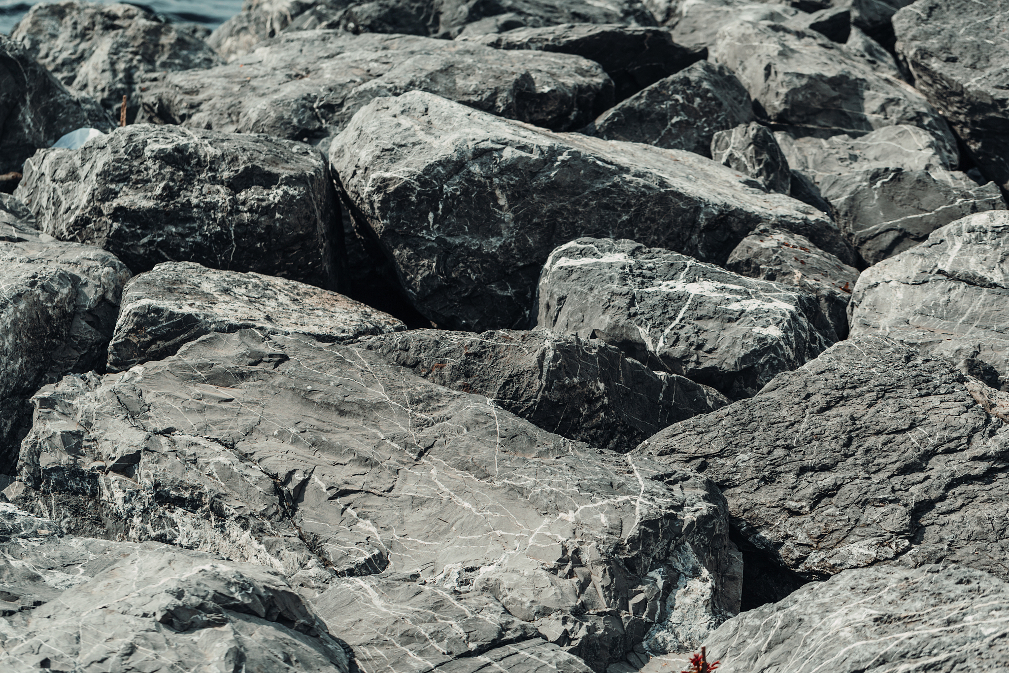 千枚岩的外观特点