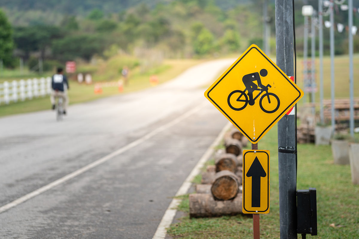 新市职业高级中学学校2023年来校路线怎么走-好不好