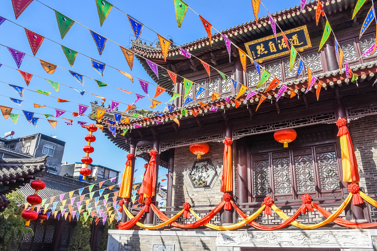 西安旅游职业中等专业学校热门专业推荐及就业前景分析