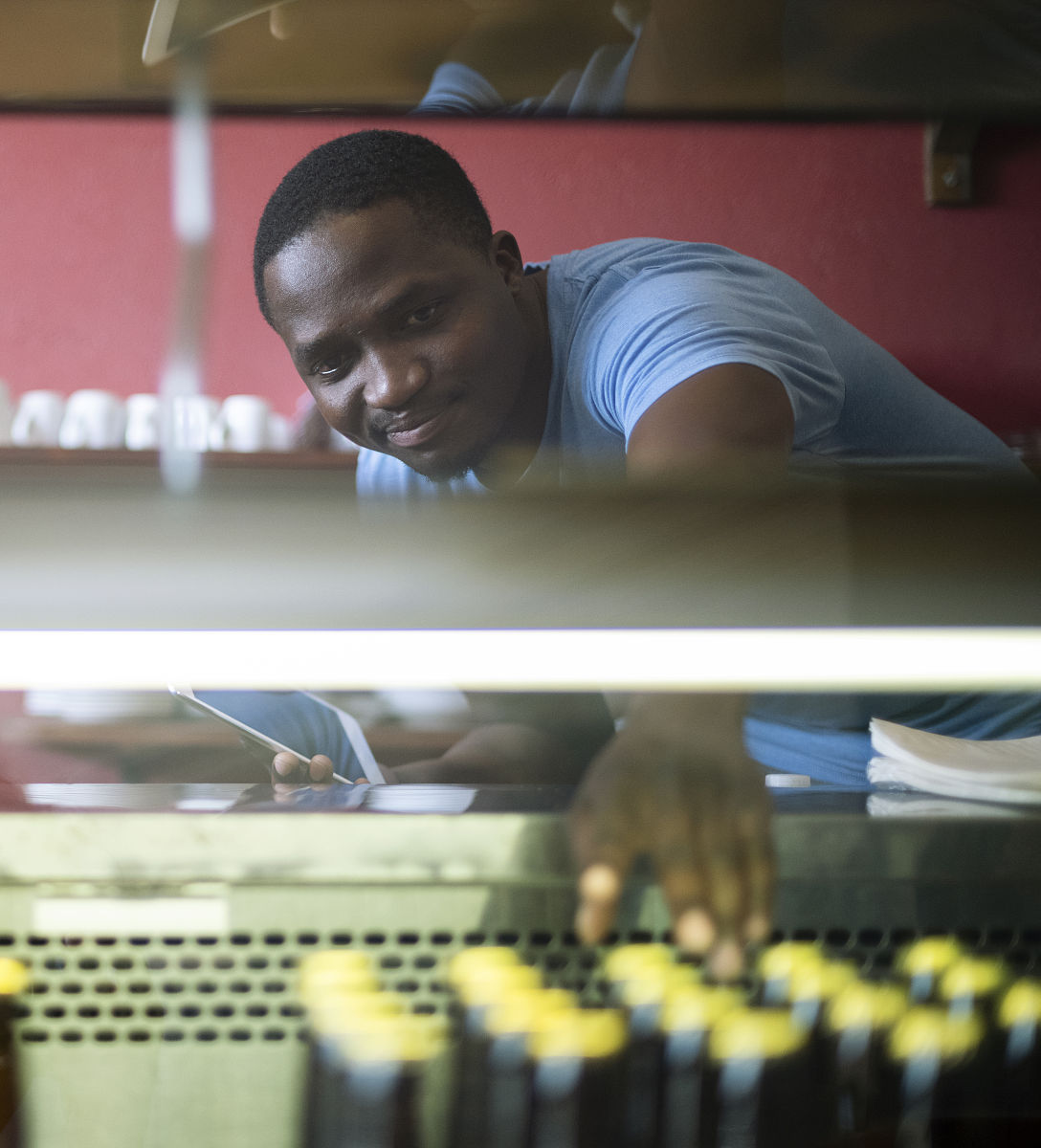 简短的员工咖啡师岗位工作评语