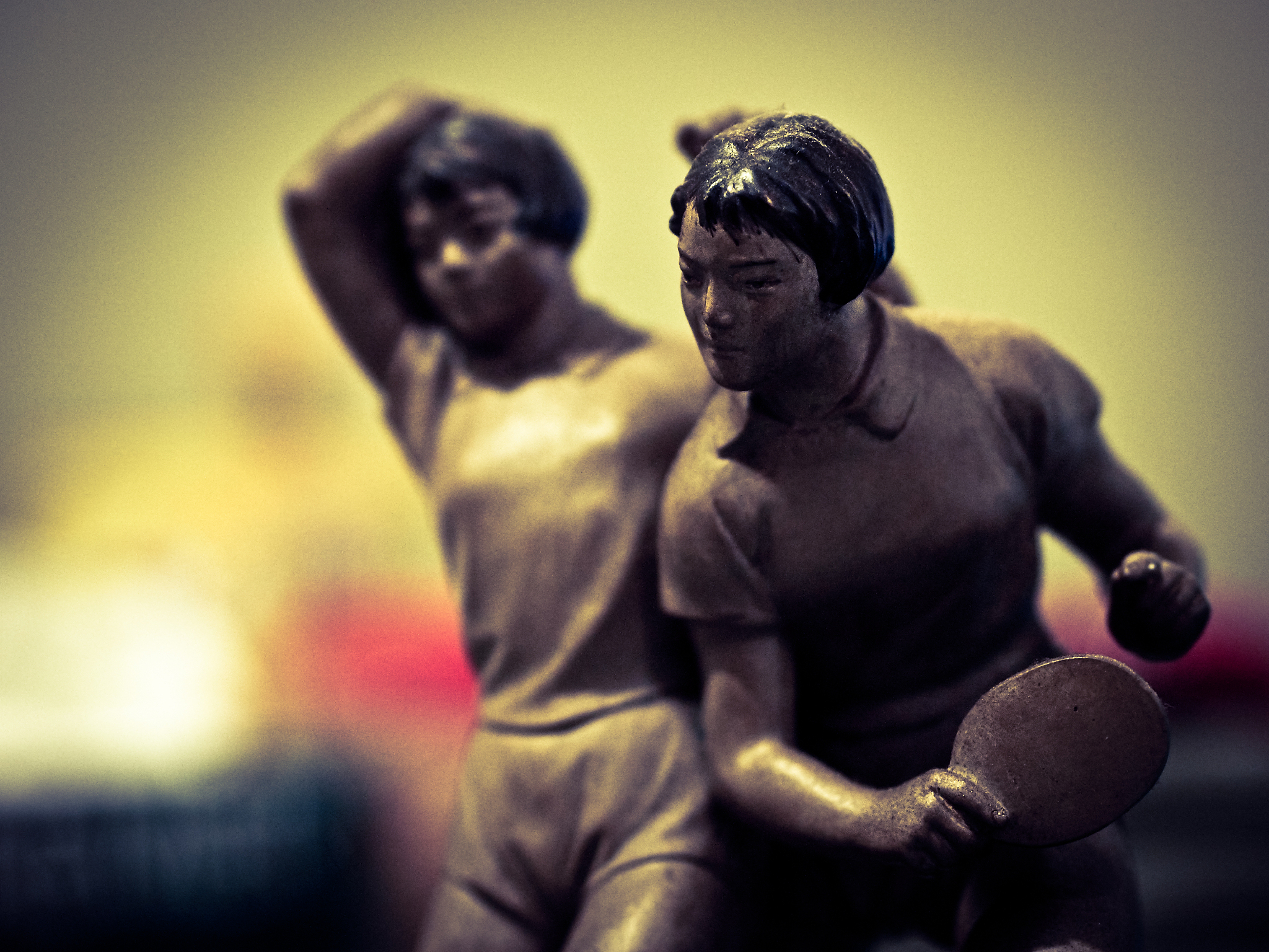 以電影拳王洛奇嘅風格,去寫一段短訊鼓勵我朋友叫佢恢復信心