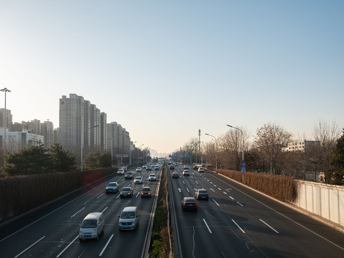 河西学院地址在哪里？石家庄市裕华区南二环西路交通便利环境优美