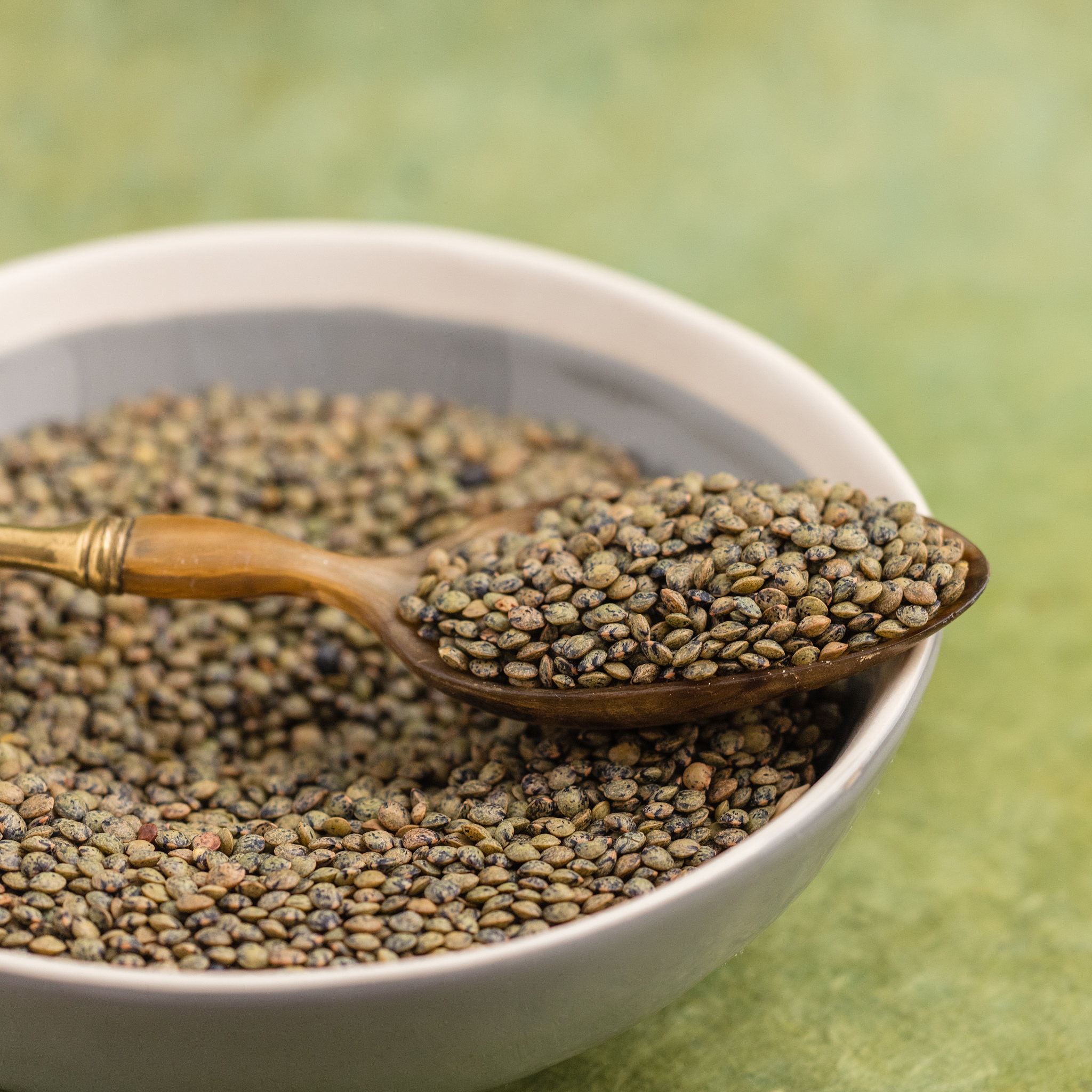 慢性胃炎吃什么好？营养调节指南助你缓解症状