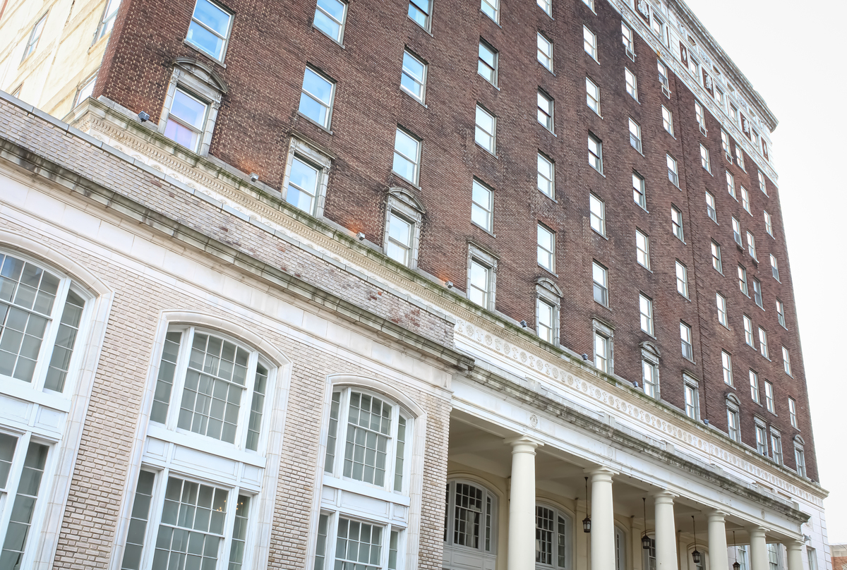 Write a body paragraph to analyze strengths of The Ritz-Carlton Hotel Shanghai Pudong’s service delivery The article should be about 200 words In this article following should be included1 How The Rit