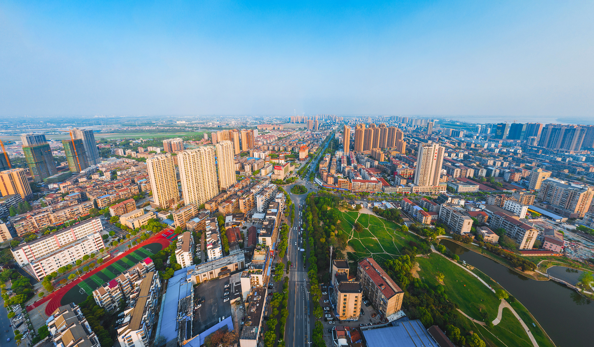 荆州市区江津中路全景