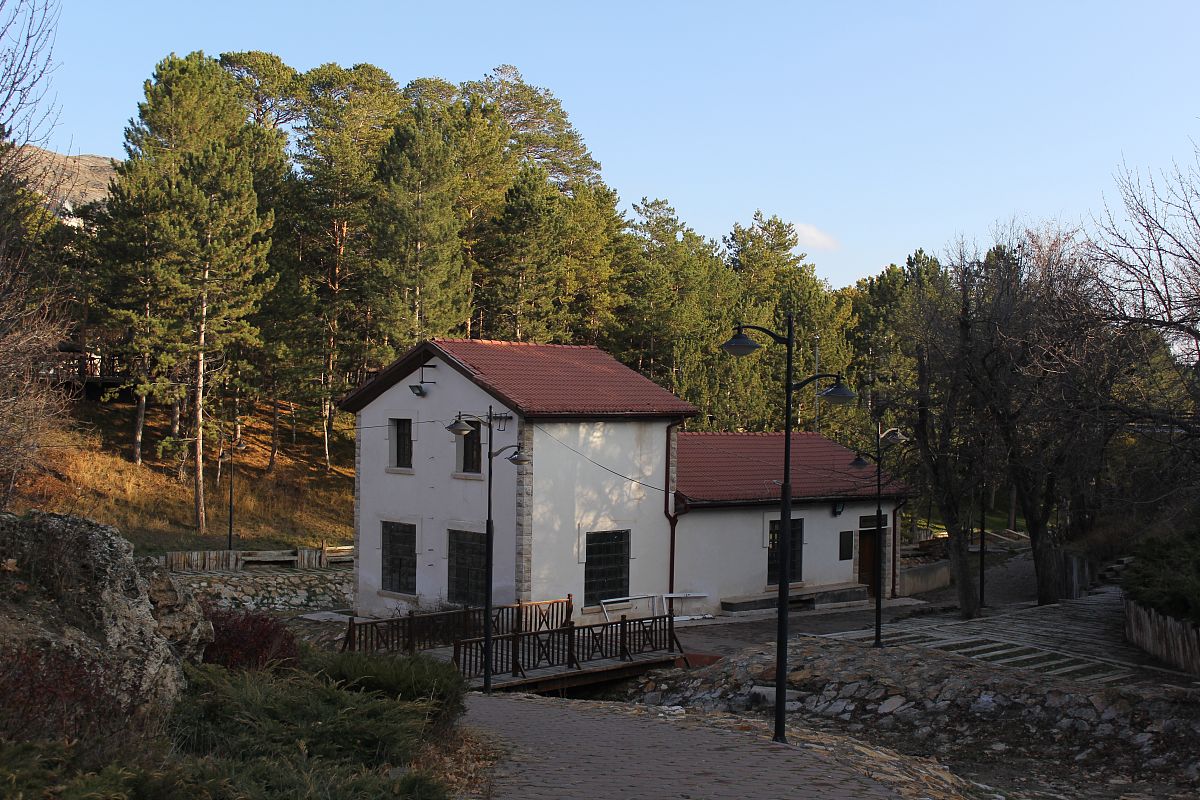 云南省水利水电学校水电站运行与管理专业简介