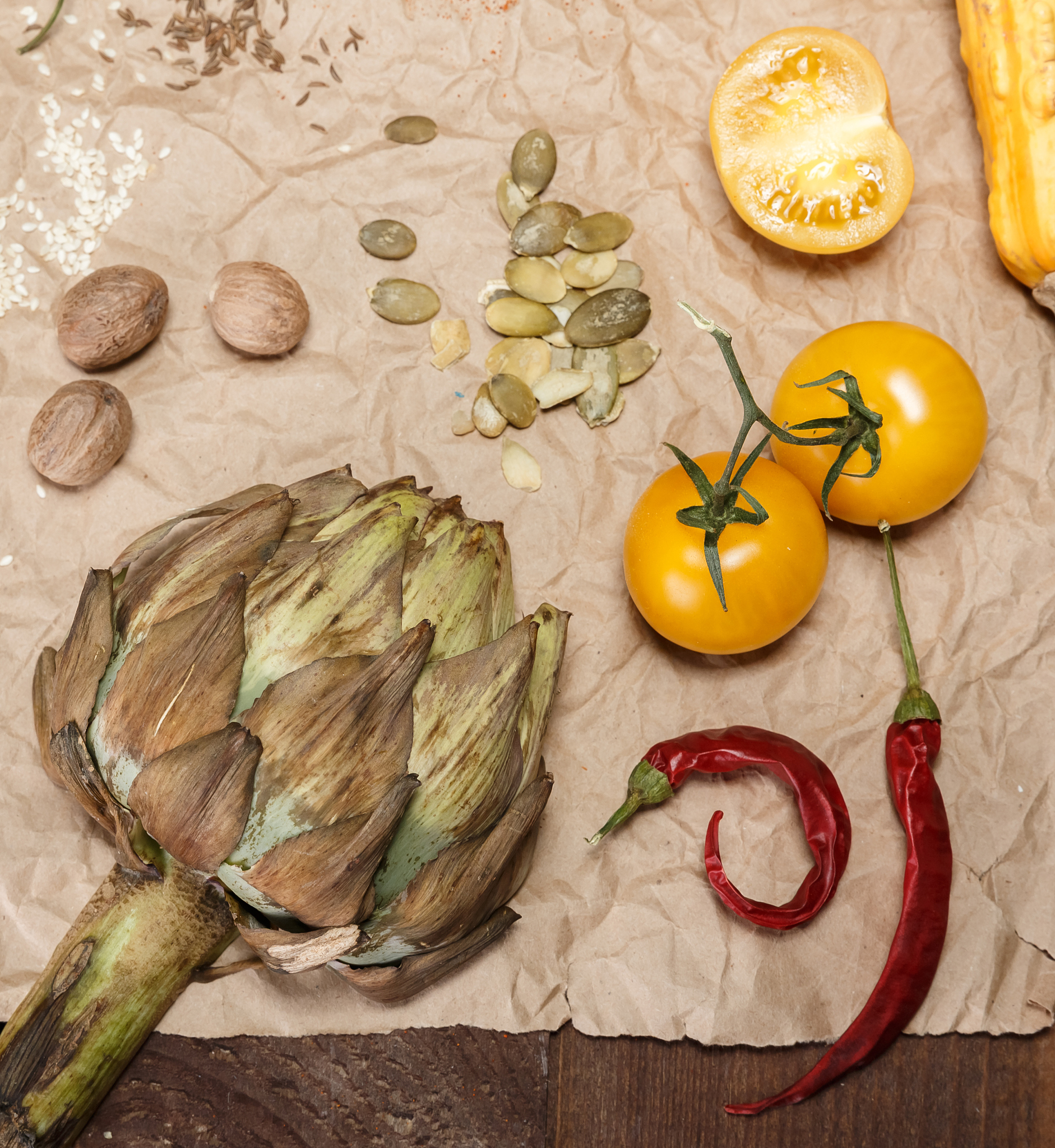 除了竹子、石头、橘子皮，还有哪些自然材料可以用来烹饪？