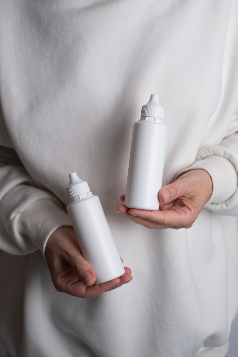 通过什么方法能鉴定皮肤的肤质？