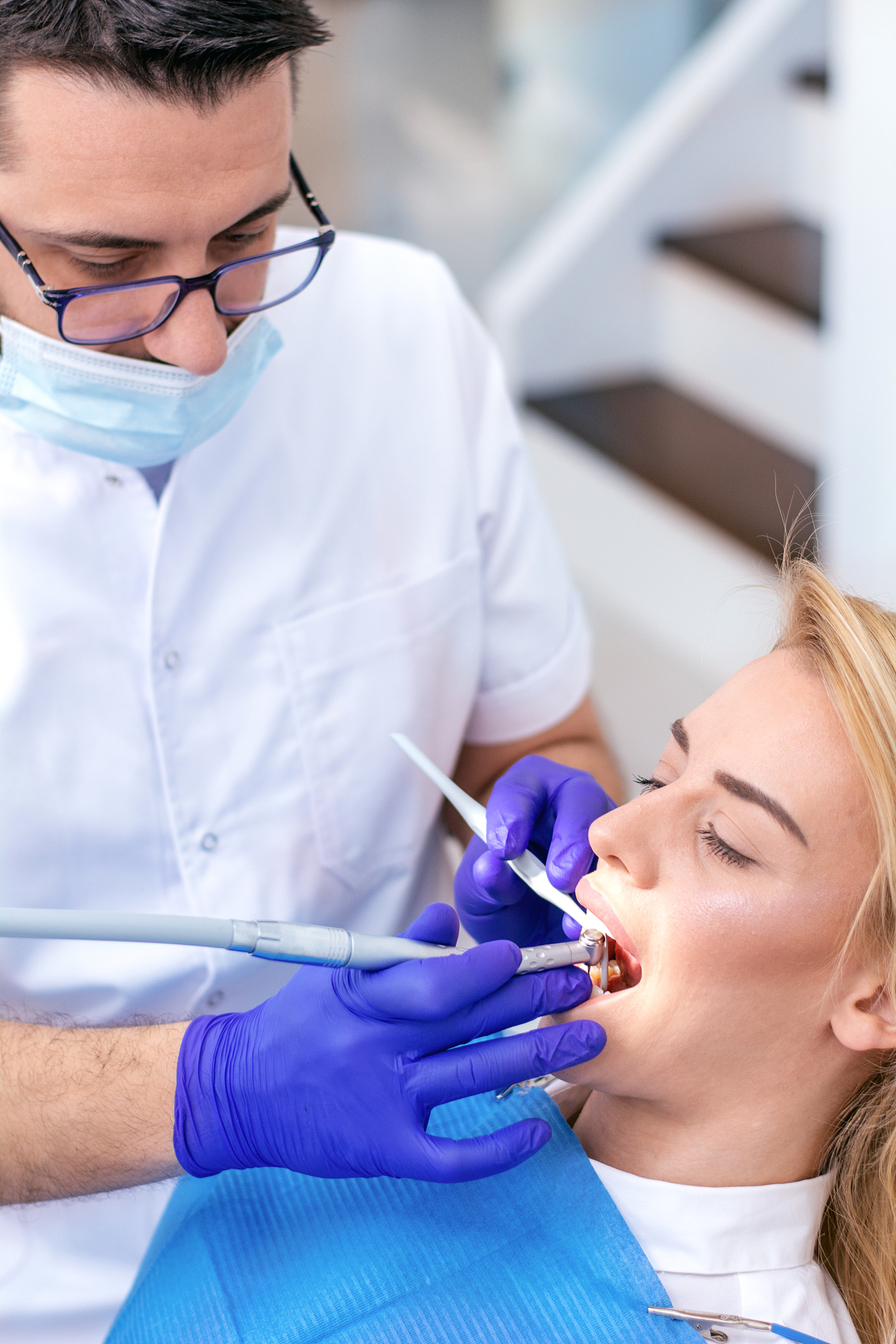 重庆卫生学校口腔护理专业毕业后做什么工作？