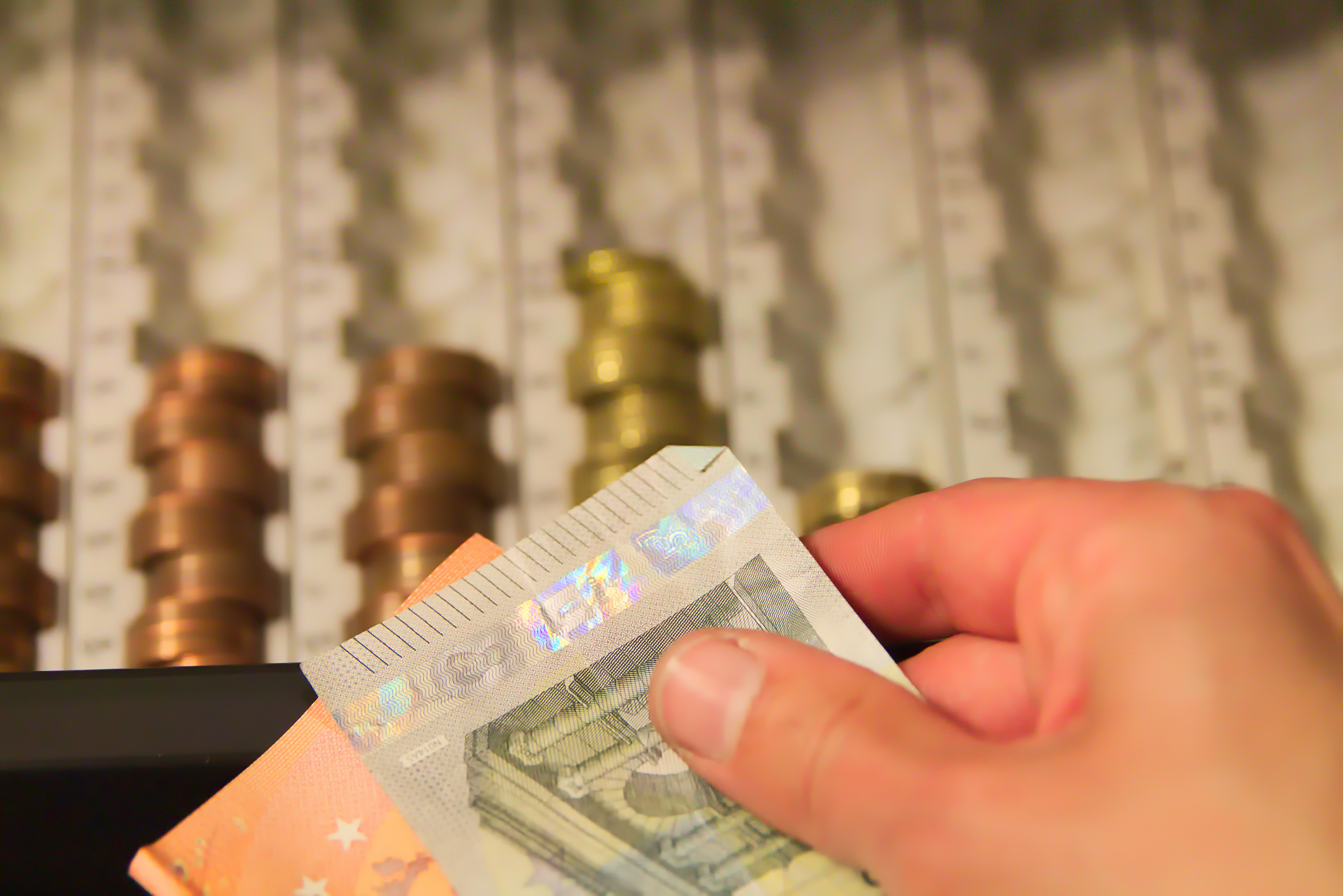 美国加密货币投资收益税率详解：短期/长期收益税率及申报指南