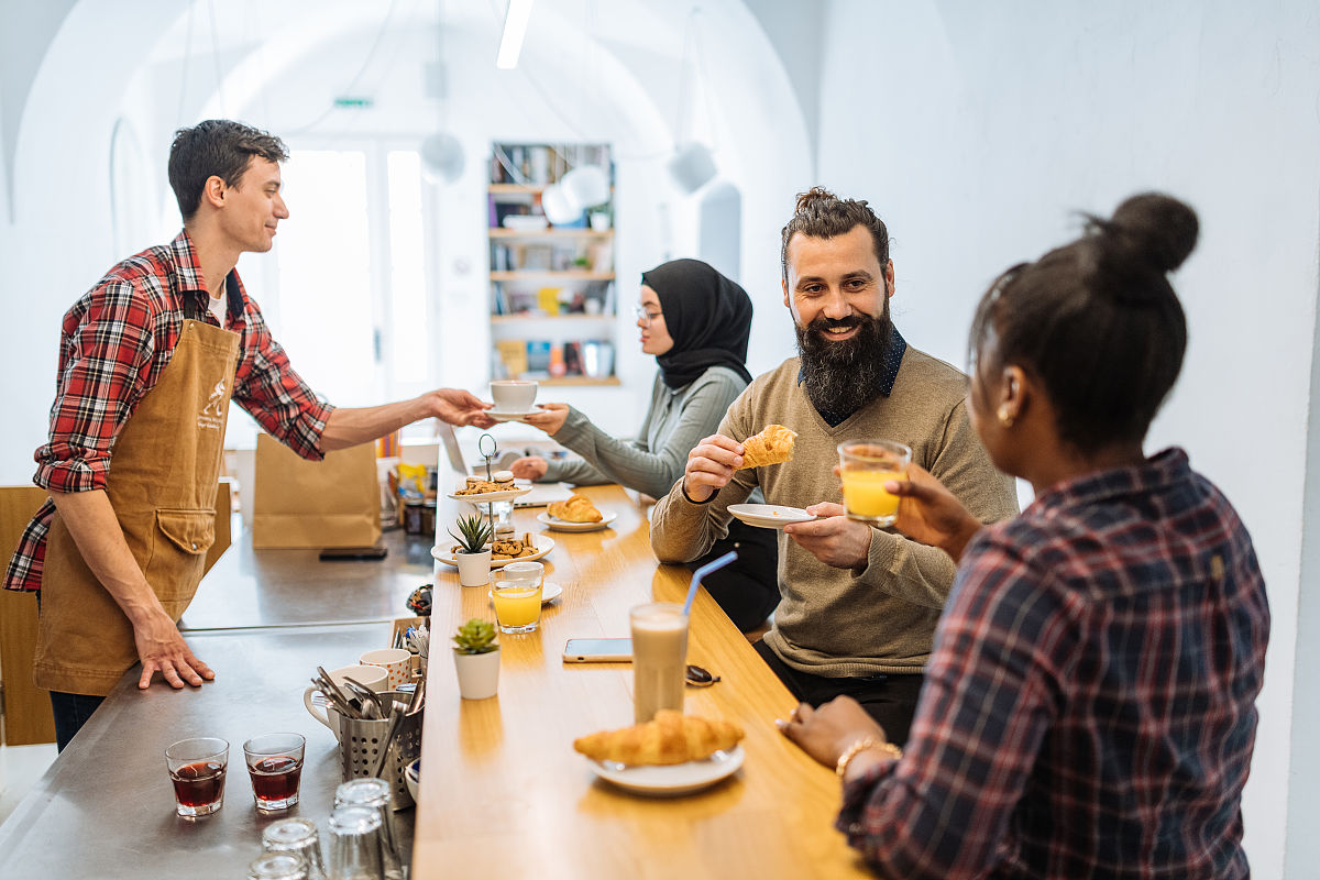 西安护理学校：睡前这七件事千万别做