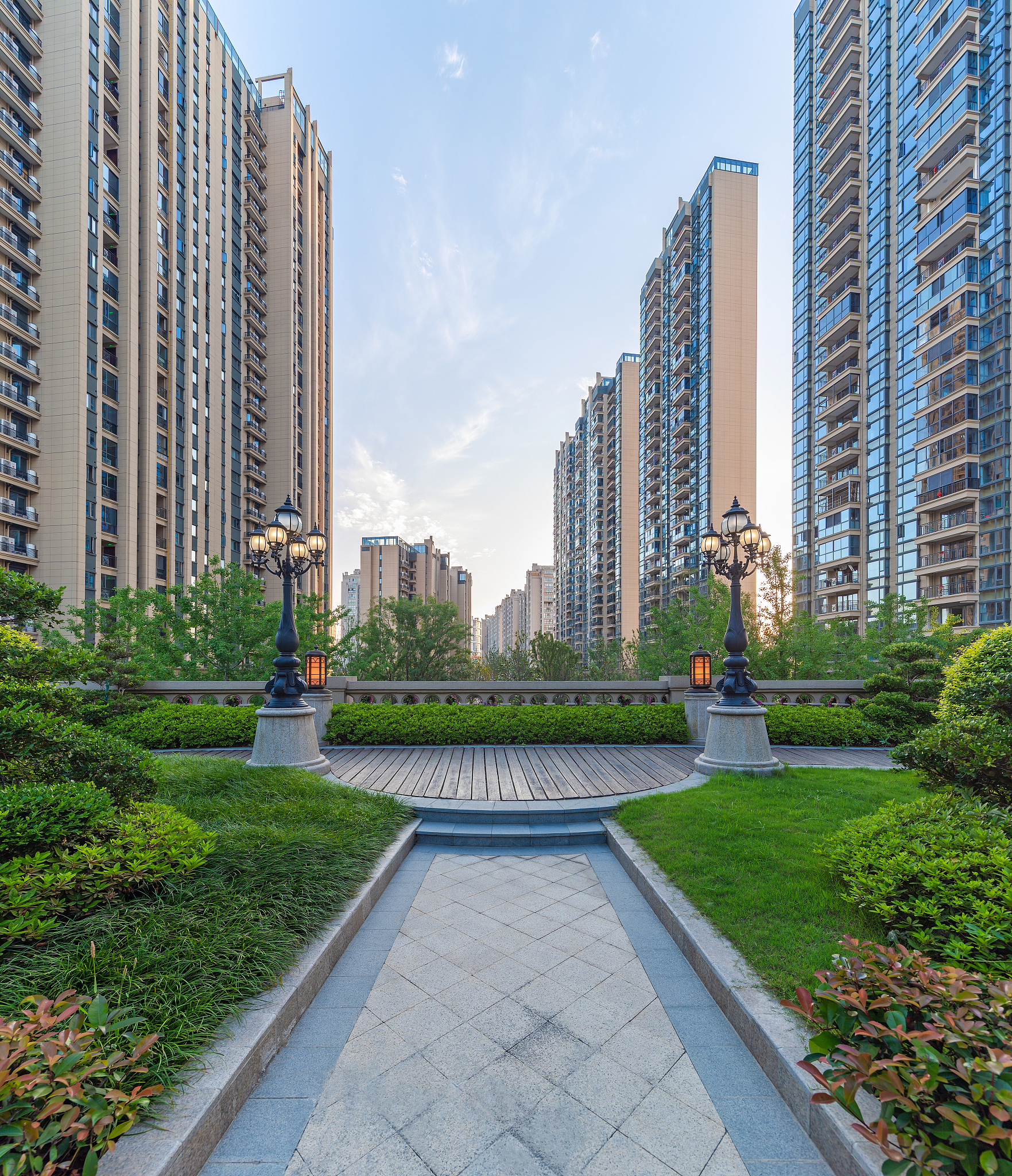 双流区稀缺小高层现房推荐：河畔府邸3-201，南北朝向，总价330万！