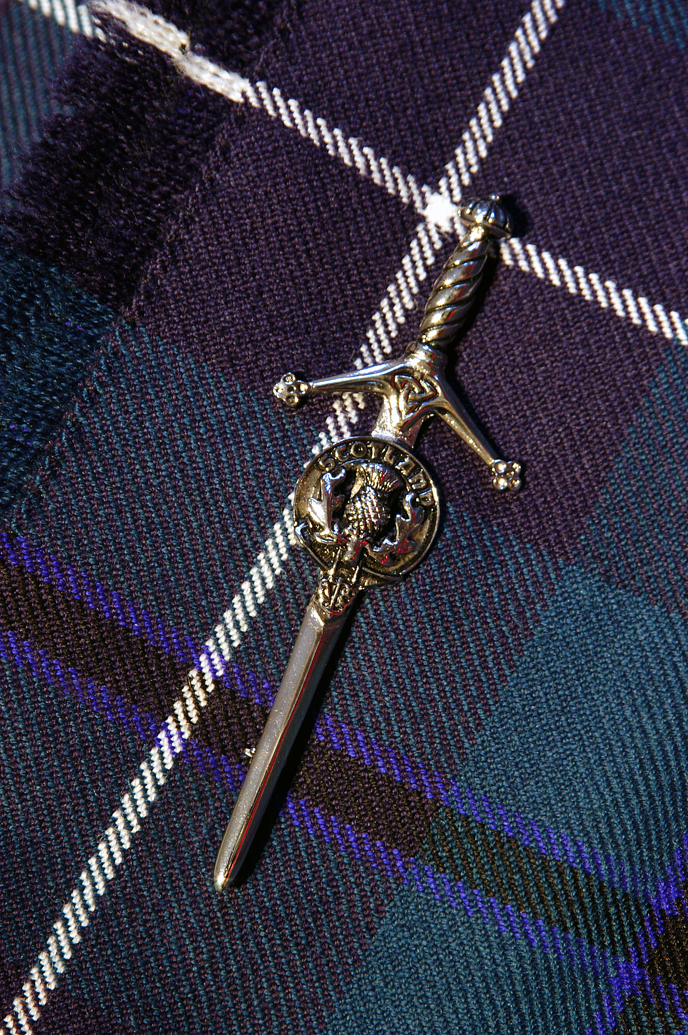 kilt pin