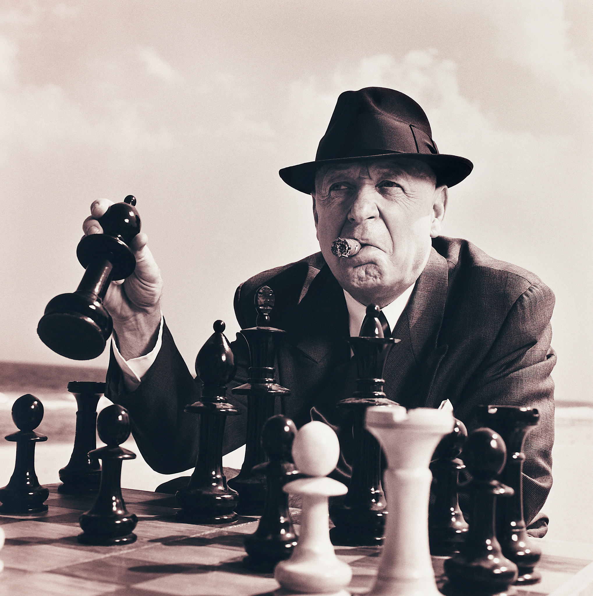 《教父》小说中的人物赏析五千字左右