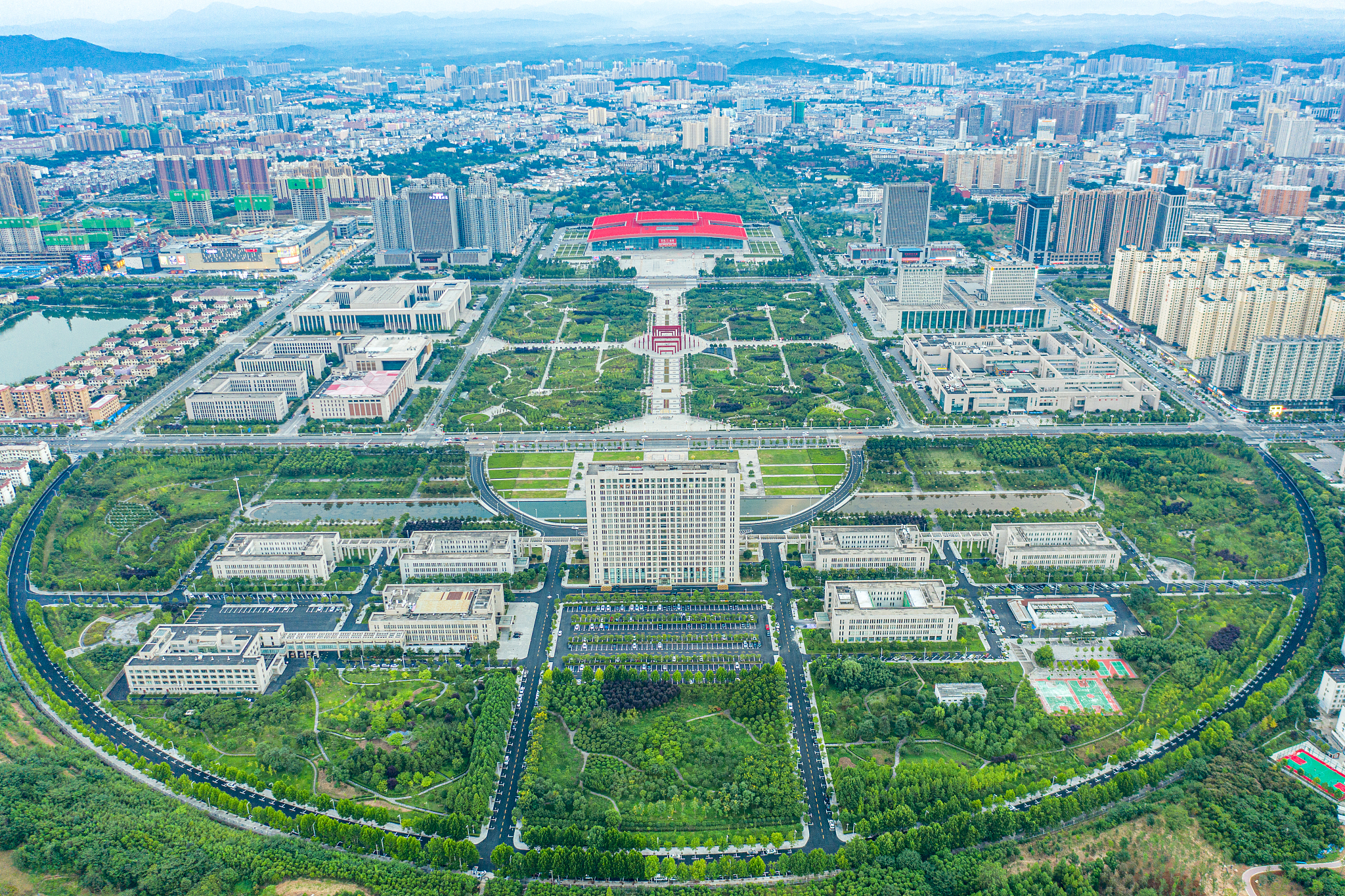 写一段关于《信阳人事考试网》的介绍100字左右。