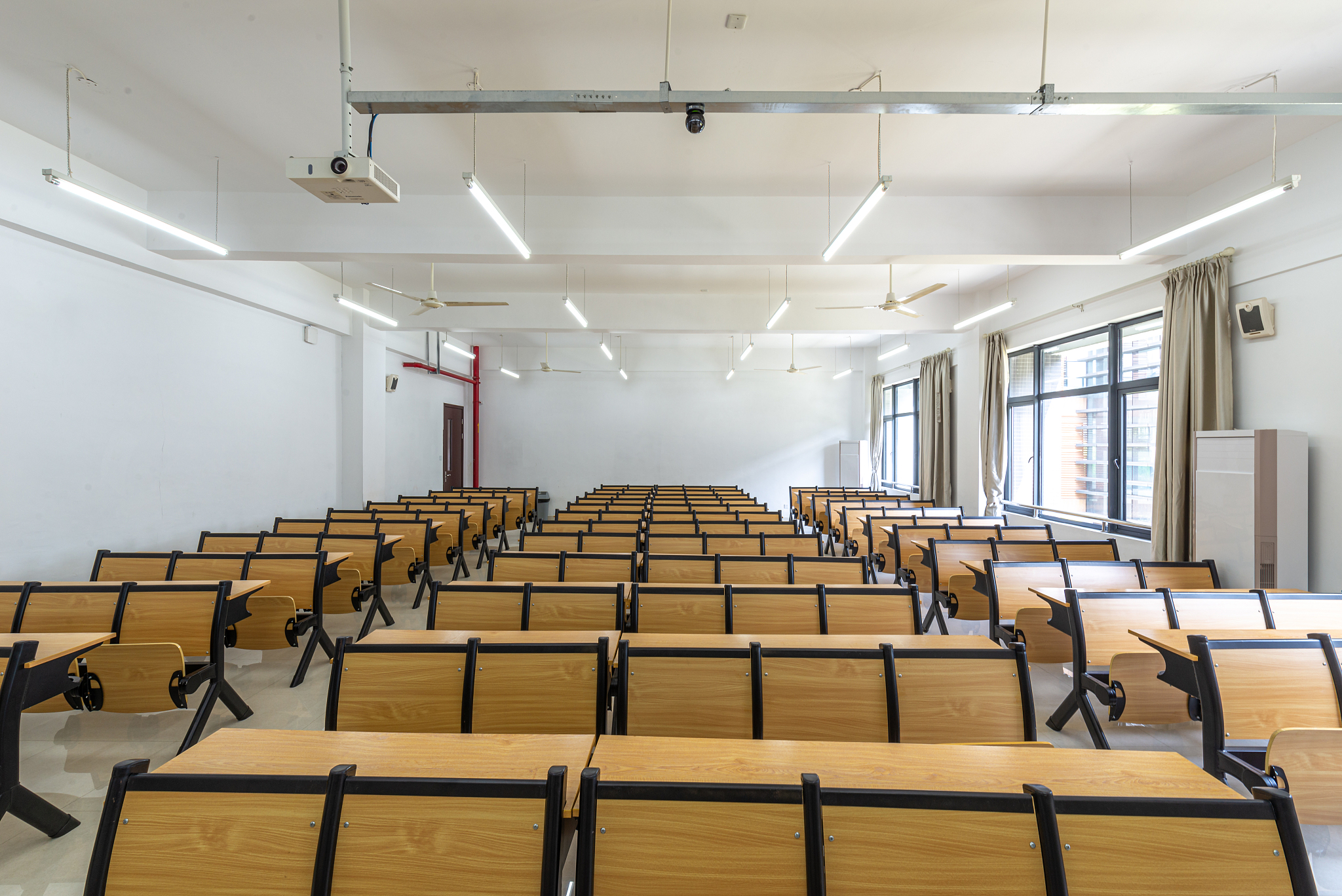 四川省工业贸易学校2019年室内装饰设计专业招生