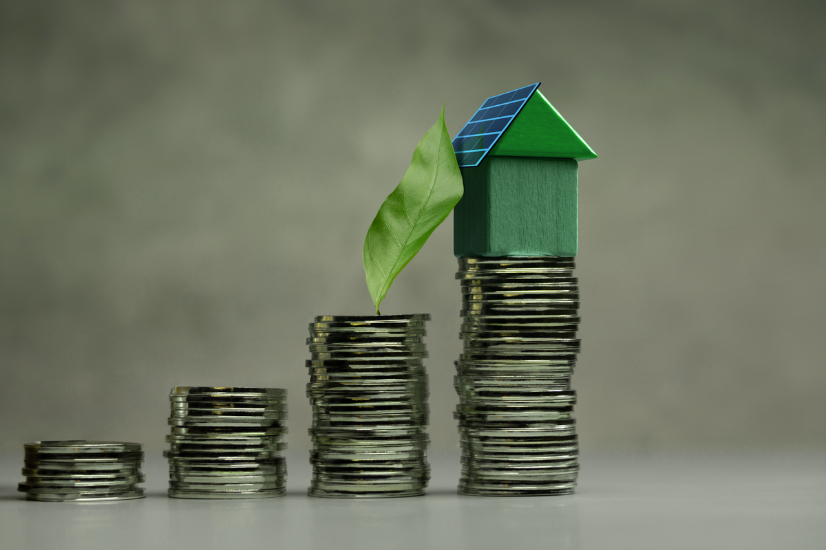 房地产投资：优势、风险与决策 - 深入分析