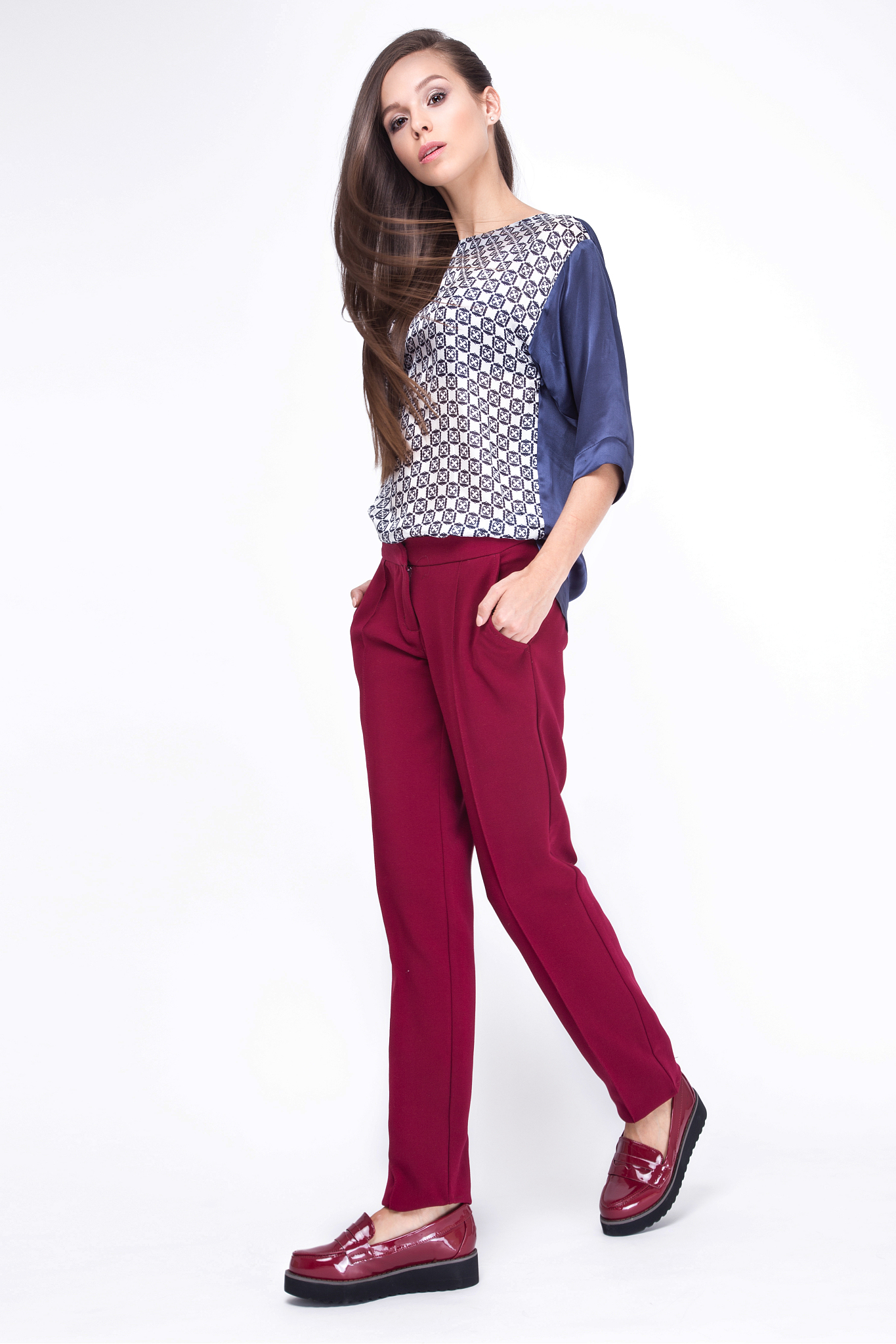 写1句话赞美该店的女士七分裤