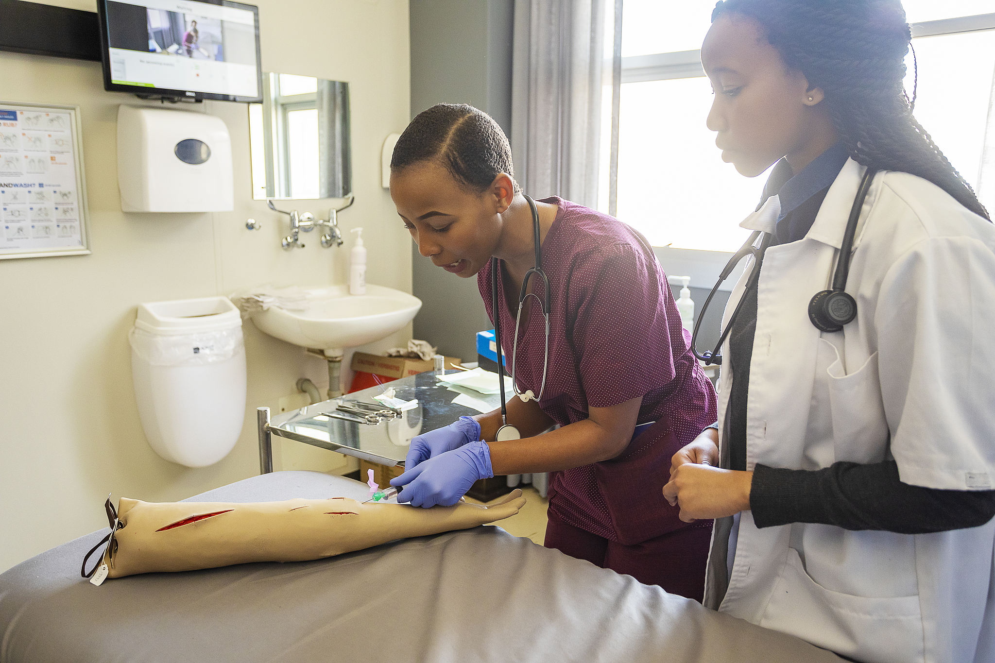 2022重庆市公立卫校哪个学校比较好 2022重庆市公立卫校哪个学校比较好