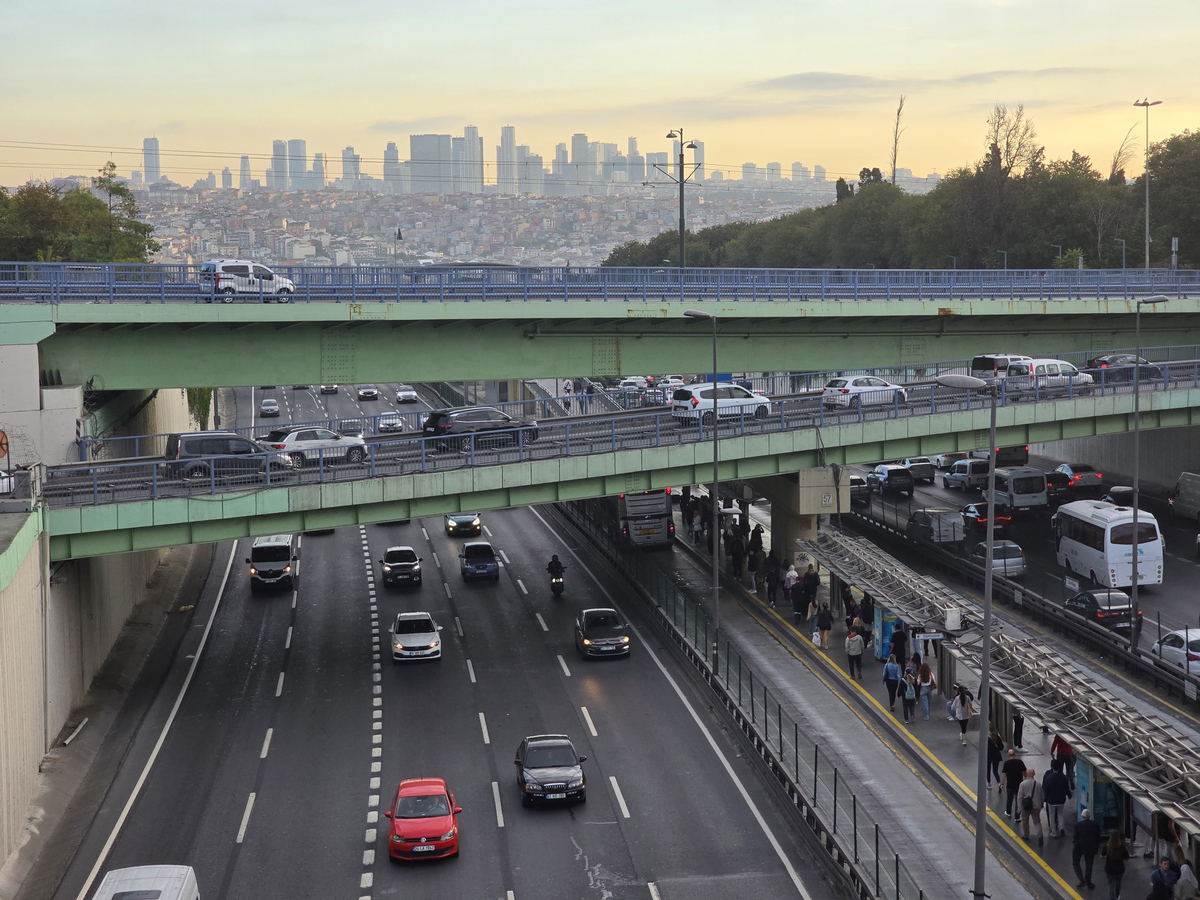 长安街西延线四道桥