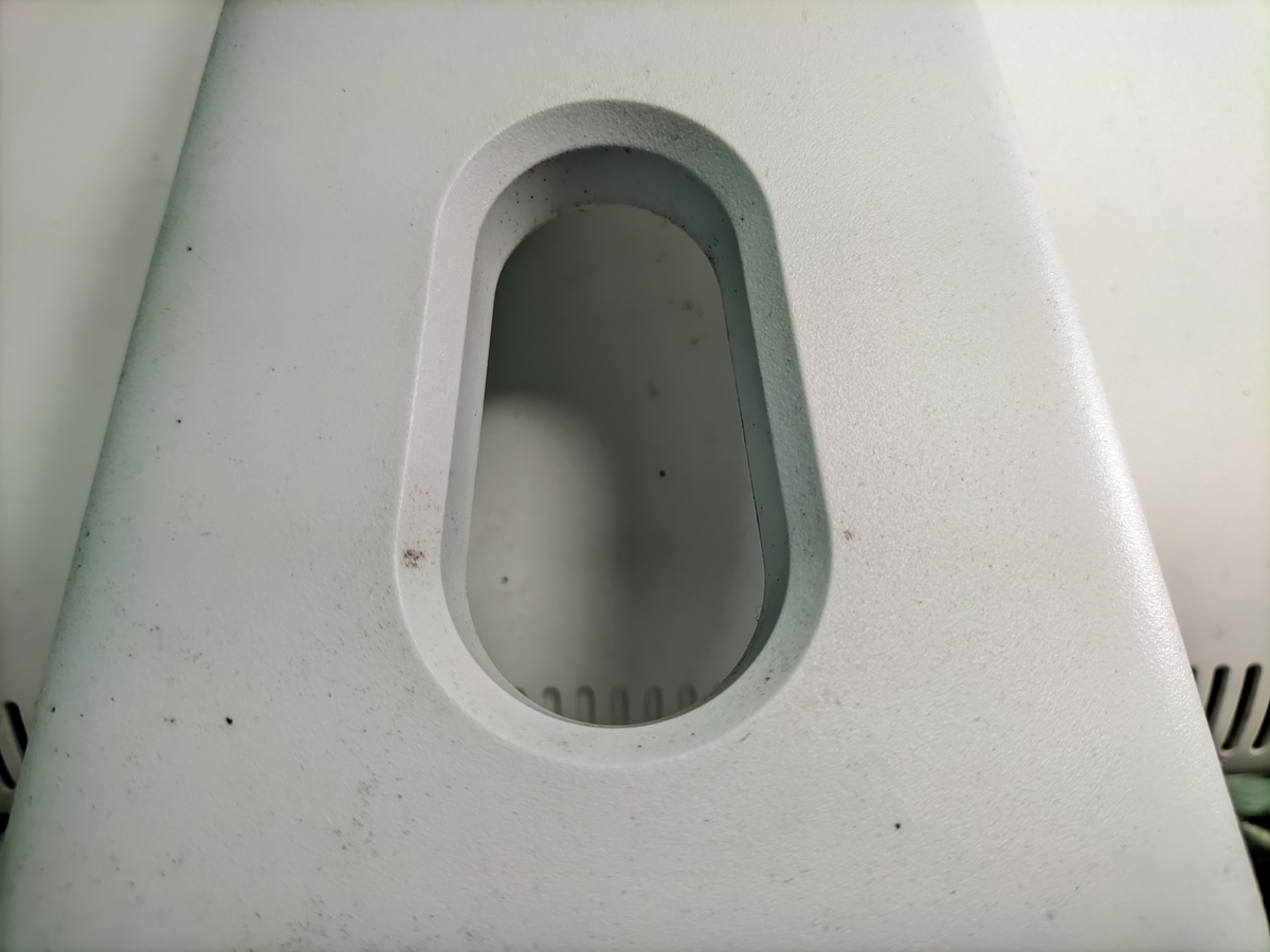 Translate to traditional chineseRainwater pipes and gutters consist of uPVC fittings to which guttering connects to downpipeswhich discharge to sealed inlets As it was not raining during the inspectio