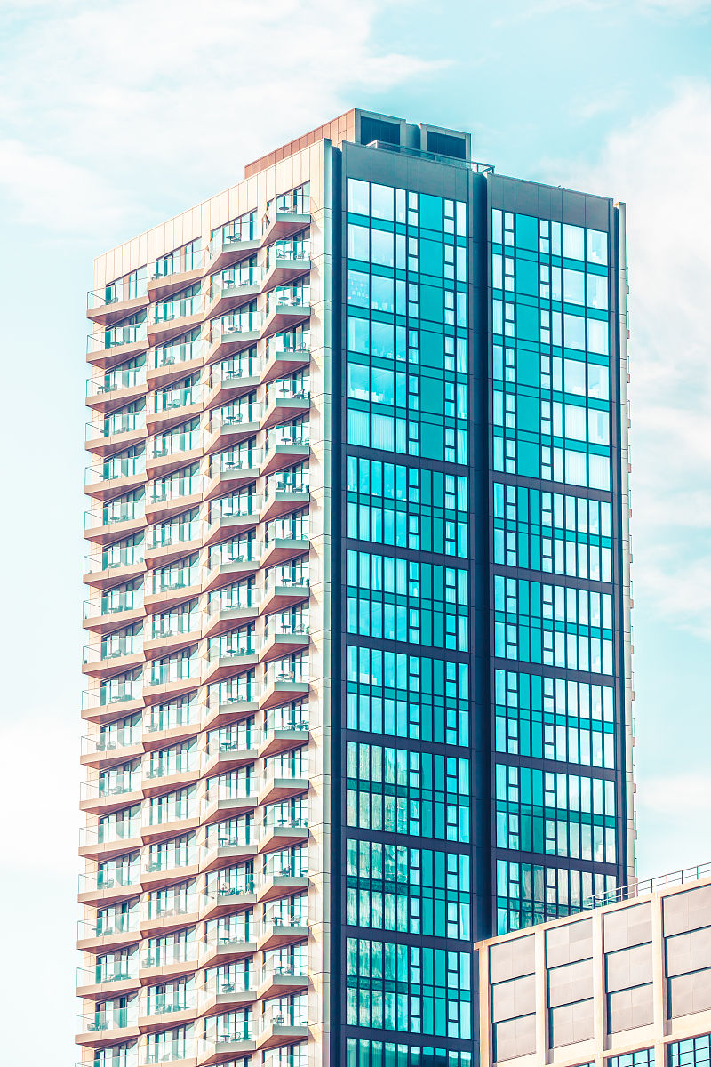 我想要一些五一期间公寓宣传的海报文案