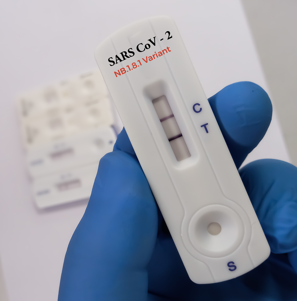 请写一篇关于多肽类3CL蛋白酶抑制剂3CL蛋白酶抑制剂的5000字综述