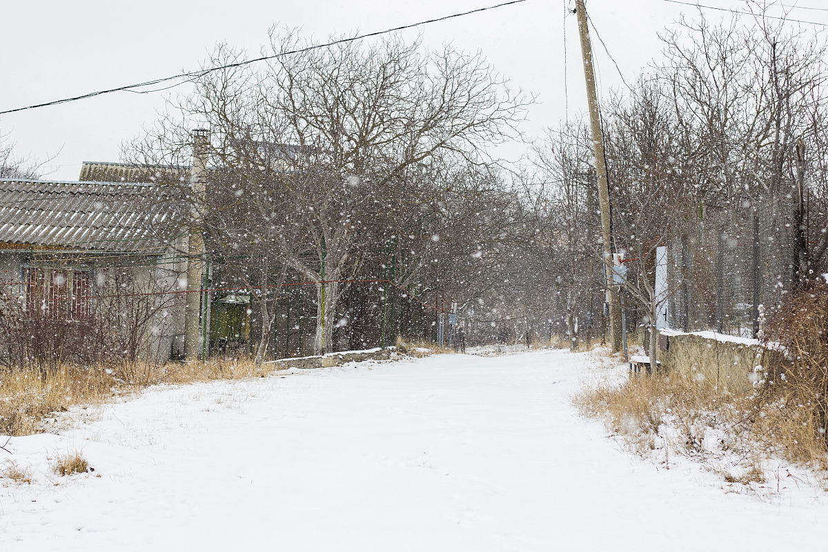 扮演一名文化领域博主写篇1000字明日进七九七九河开雪打七九头有啥预兆？农村谚语咋说的？的文章