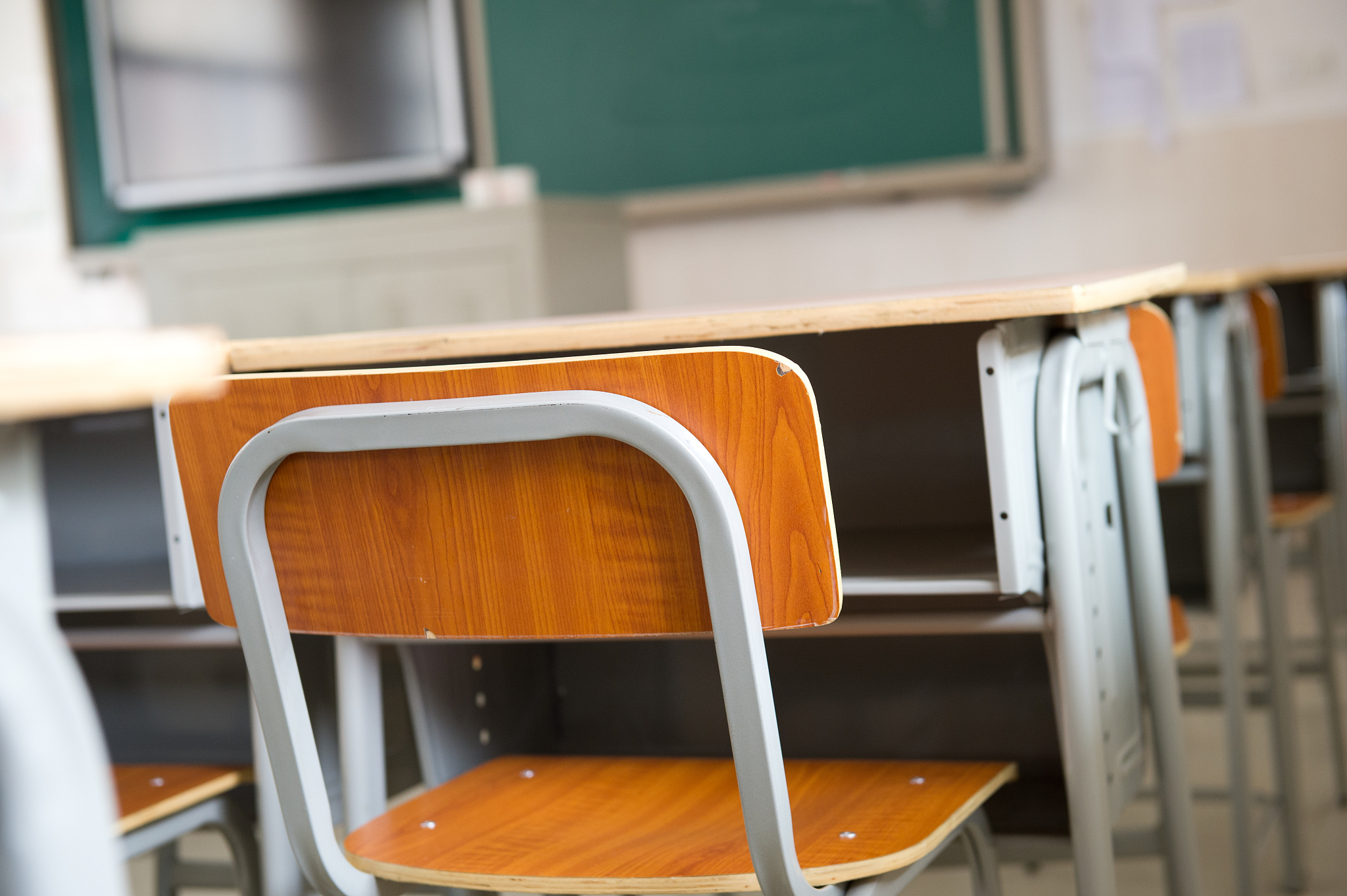 教室座椅设计报告