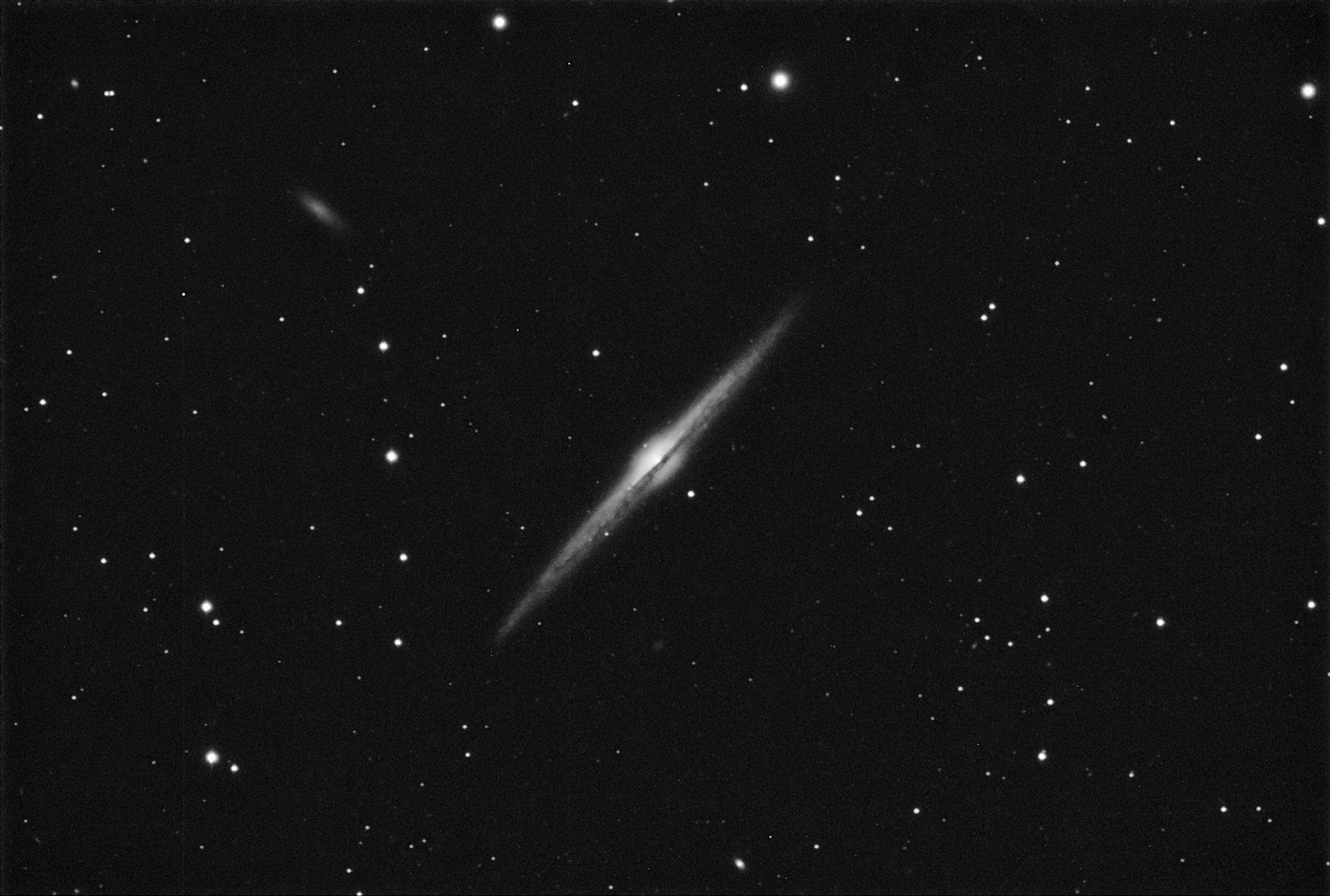 ngc4565 galaxy in coma berenices
