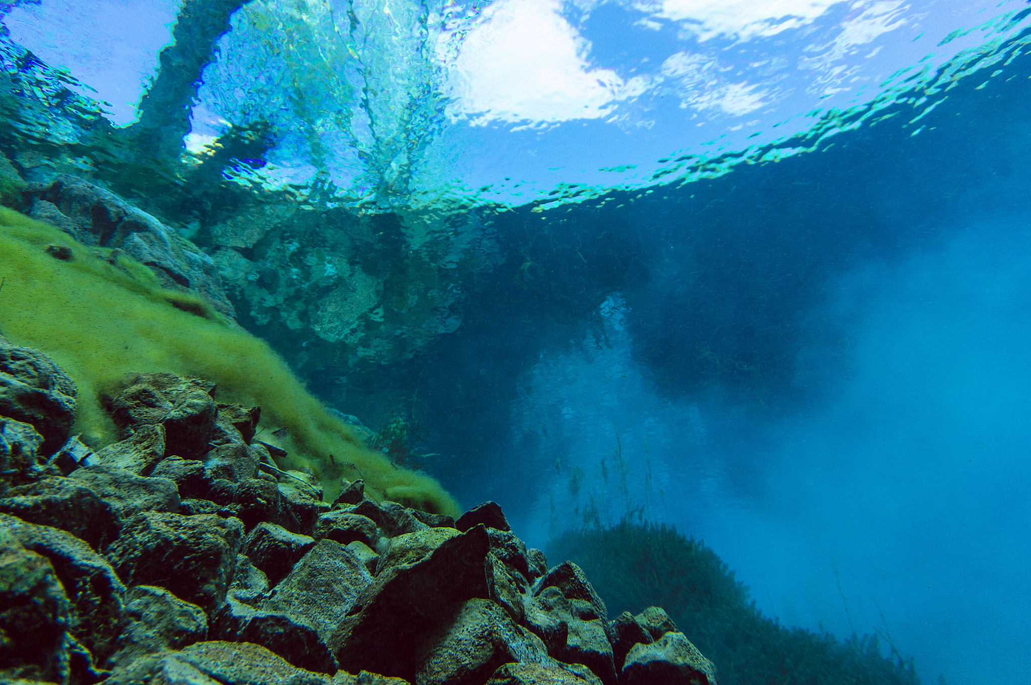 underwater rocks