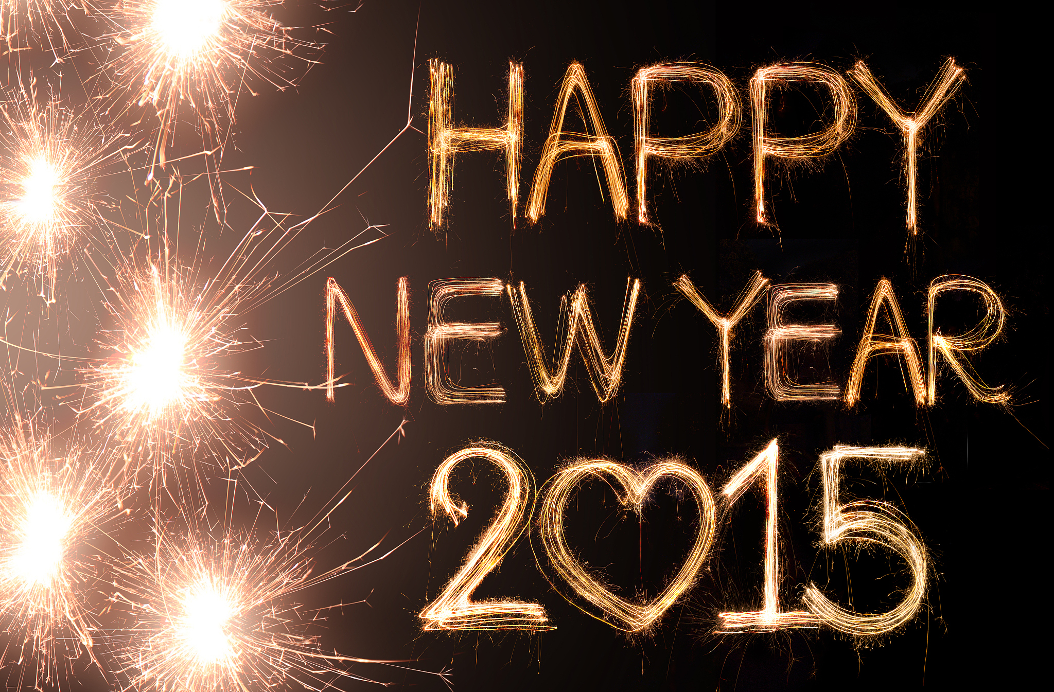 英语新年词汇：新年祝福、倒计时、庆祝、烟花、传统和新年决心
