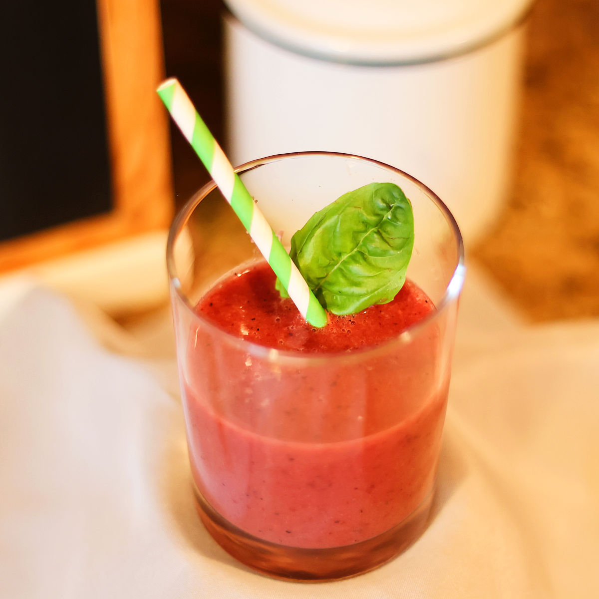 西瓜奶昔的做法_西瓜奶昔怎么做