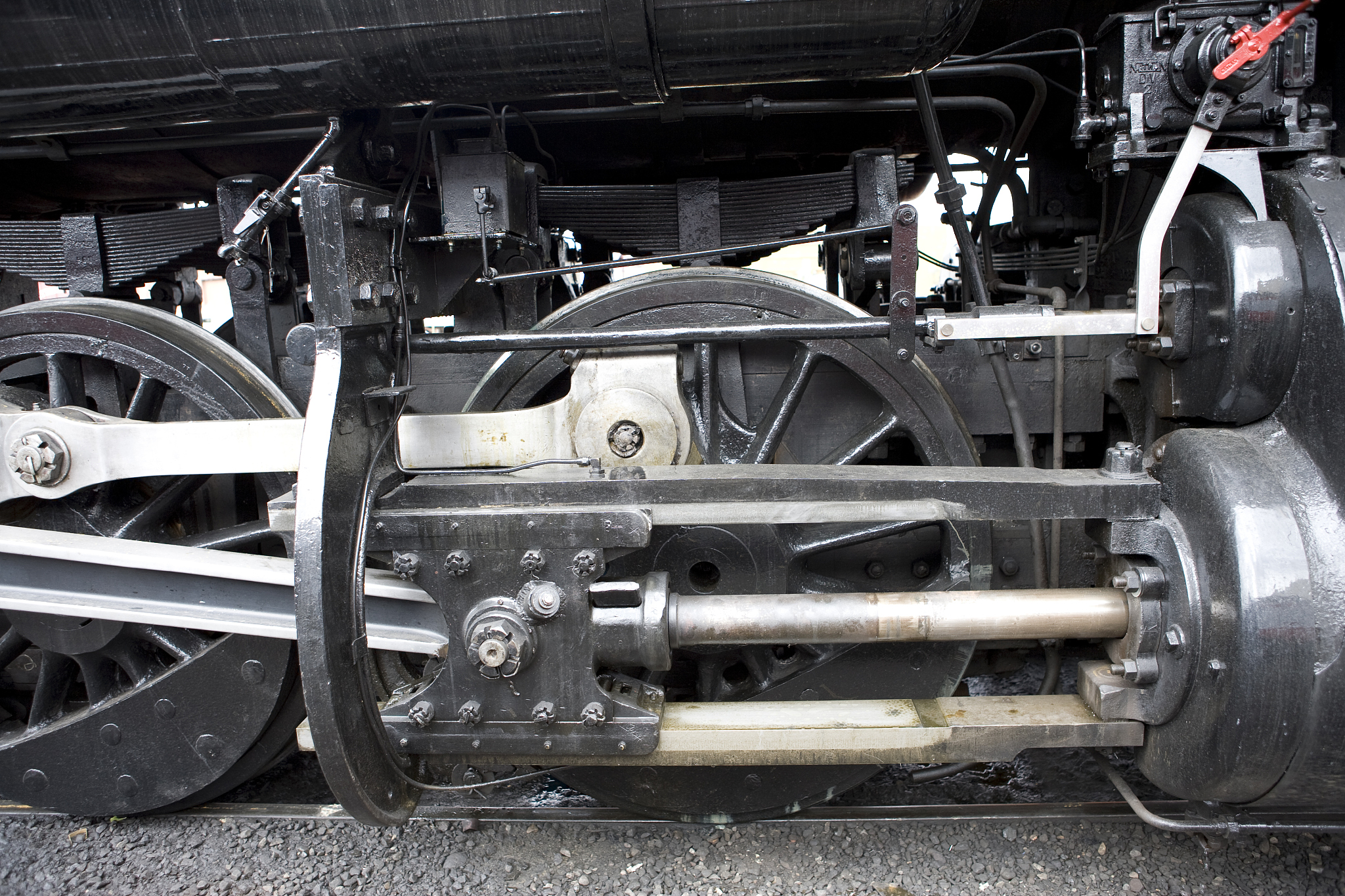 起落架减震器介绍