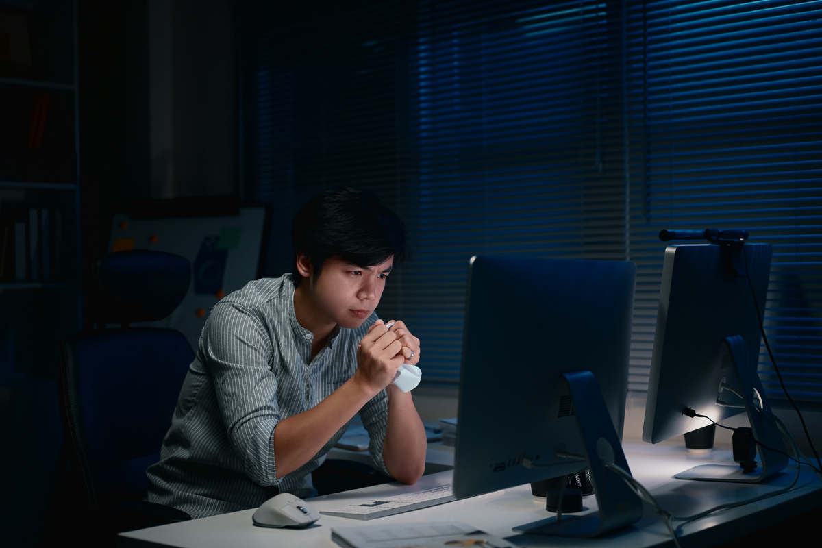 公务员加班怎么办？如何应对领导安排？