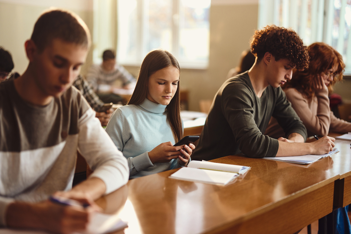 大学生在哪些方面还有待提高